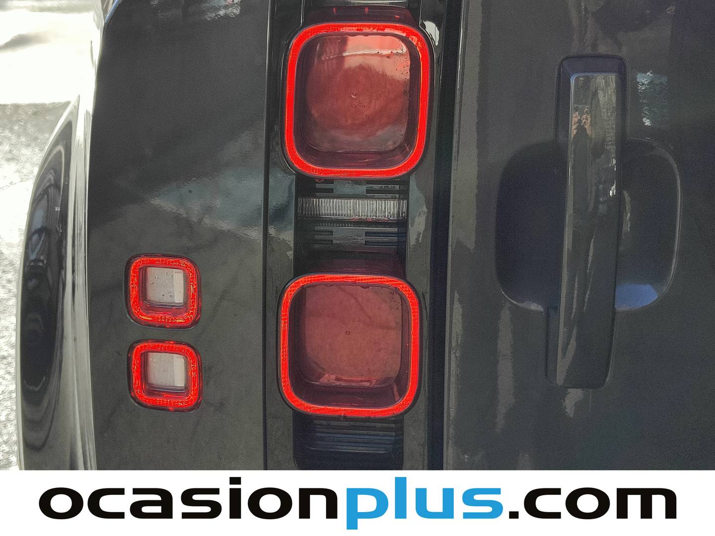 Foto Land Rover Defender Land Rover Defender 90 3.0 I6 MHEV X-Dynamic HSE 4WD AT  (400 CV)