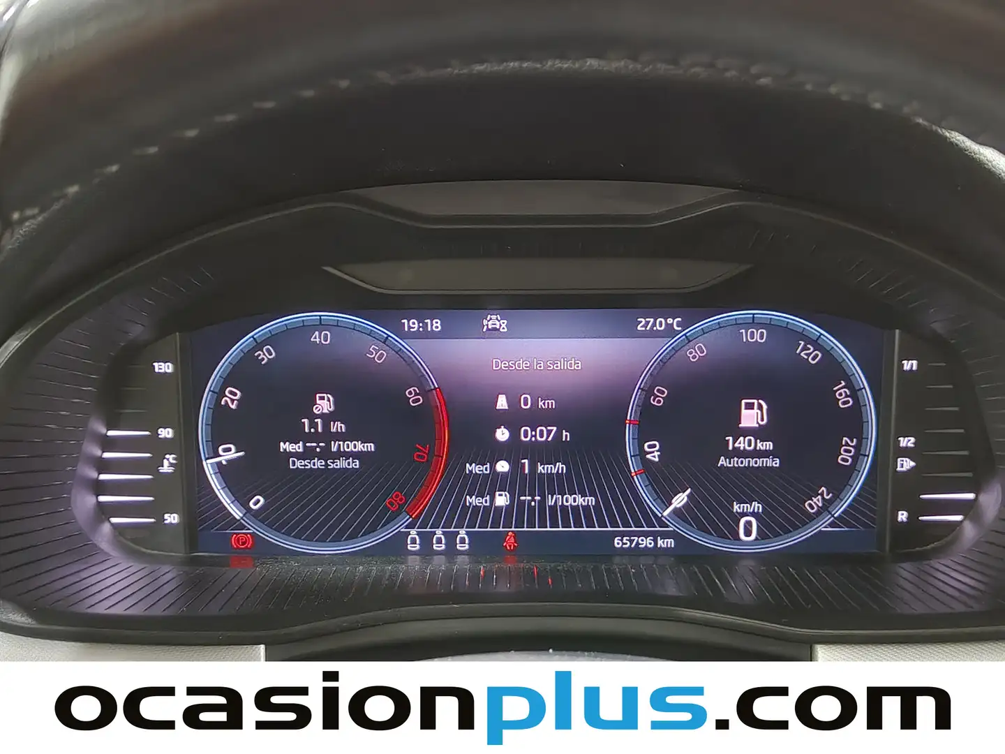 Foto Skoda Kamiq Skoda Kamiq 1.0 TSI Emotion (110 CV)