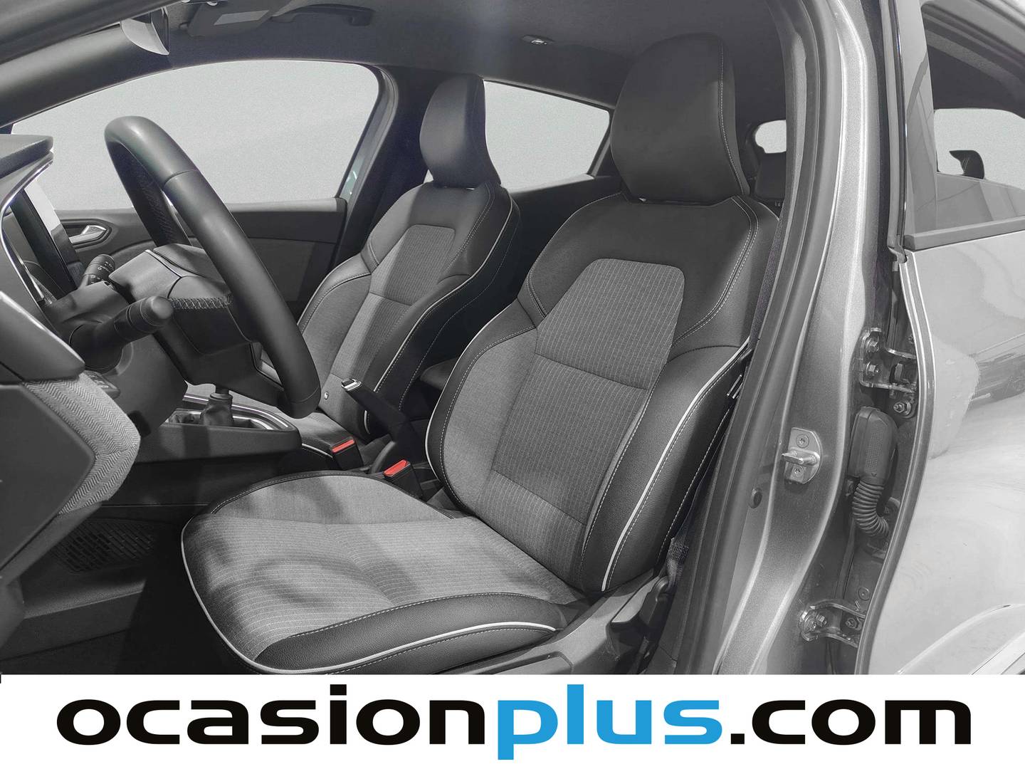 Foto asientos delanteros Renault Clio Renault Clio Techno TCe (90 CV)