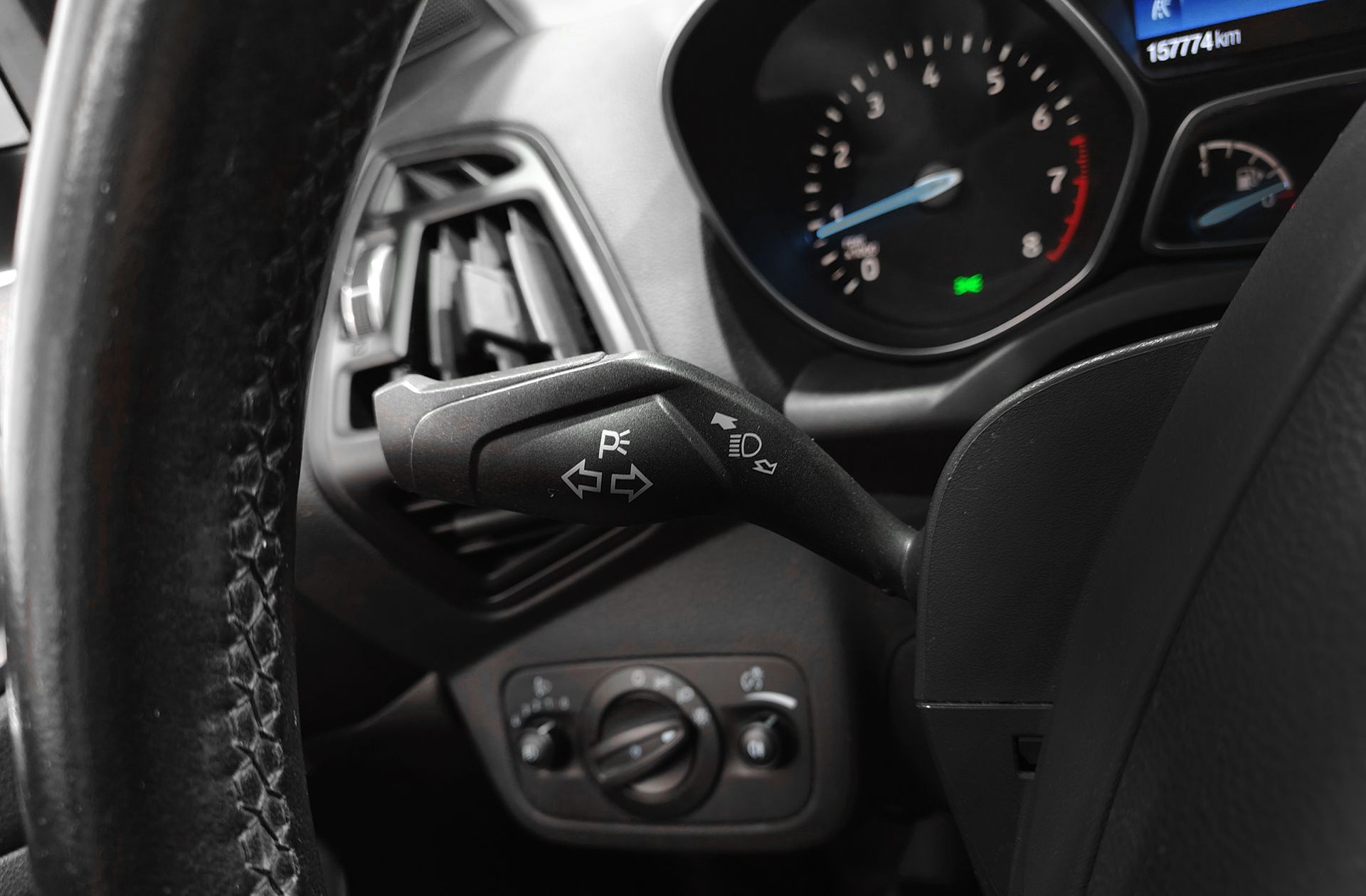 Ford Kuga 1.5 EcoBoost Trend+ 4x2 - foto 23