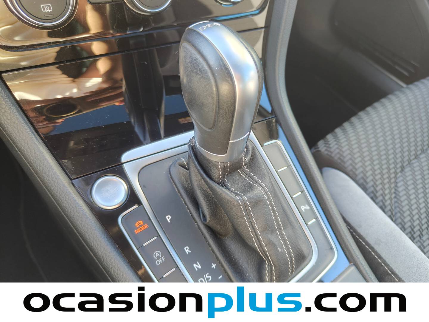 Volkswagen Golf Volkswagen Golf Sport 1.5 TSI Evo (150 CV) DSG Pack R-Line de segunda mano