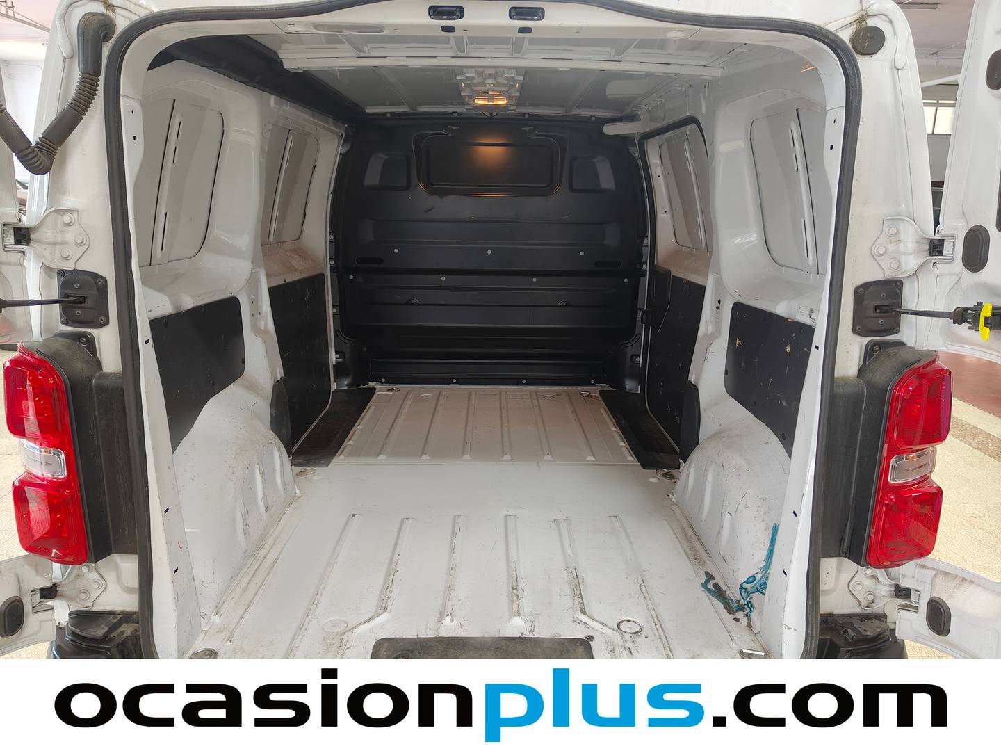 Foto asientos traseros Citroën Jumpy Citroën Jumpy Furgon BlueHDi 100 Talla M (102 CV)