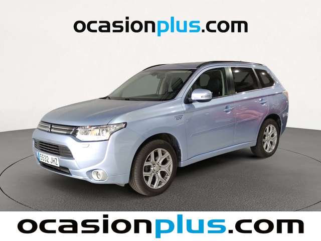 Mitsubishi Outlander 2.0 PHEV Motion 4WD Auto (203 CV) de segunda mano