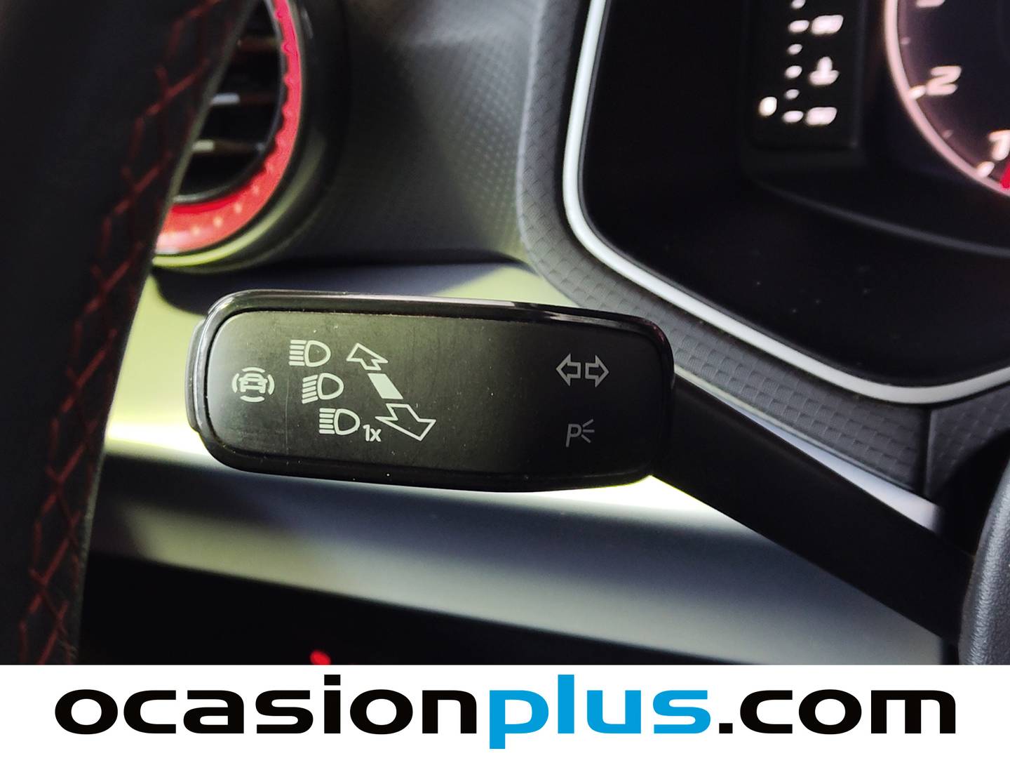 Foto Seat Arona SEAT Arona 1.5 TSI S&S FR XL DSG  (150 CV)