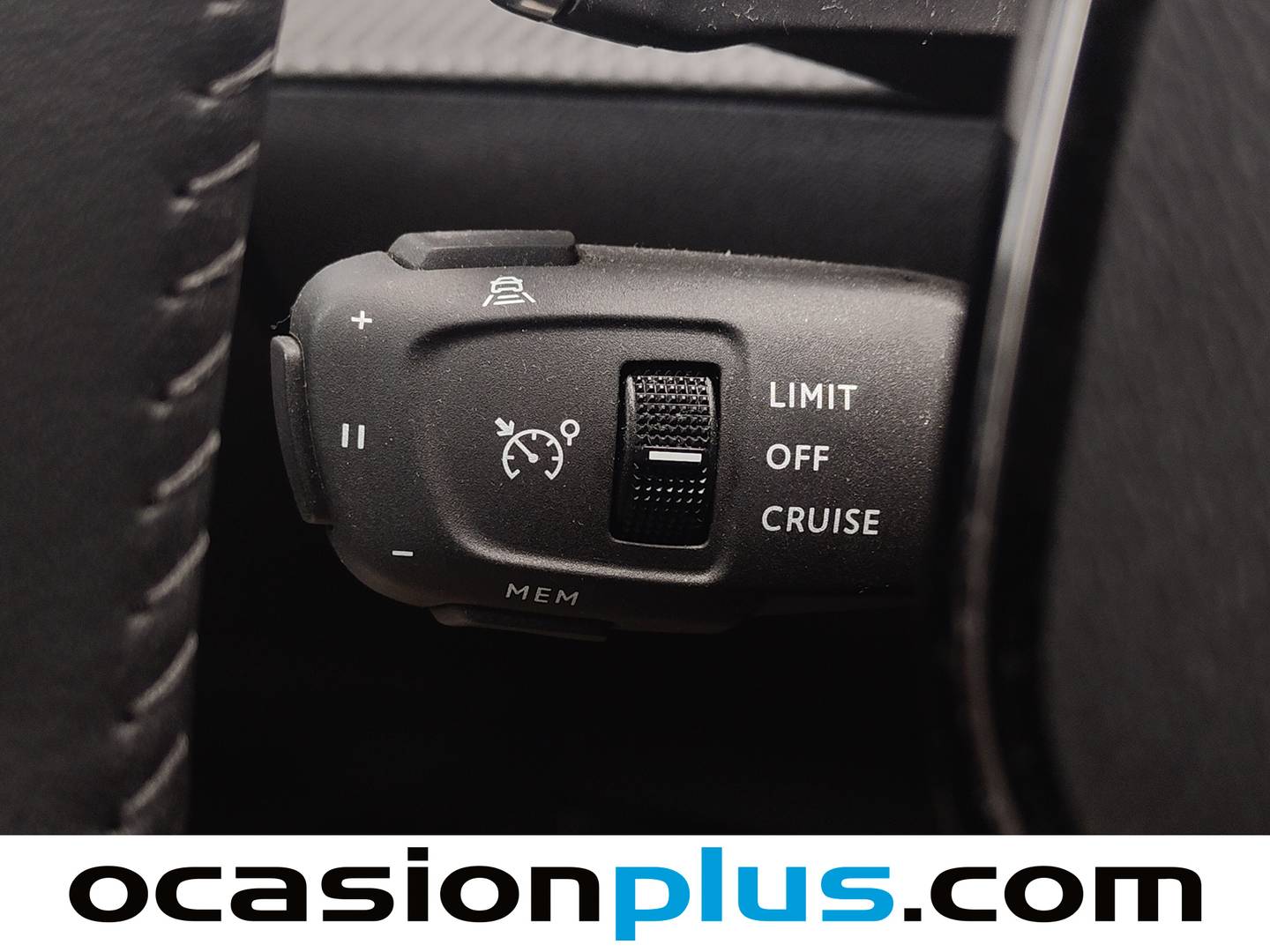 Accesorios del Peugeot 2008 Peugeot 2008 Allure Hybrid eDCS6 (136 CV)