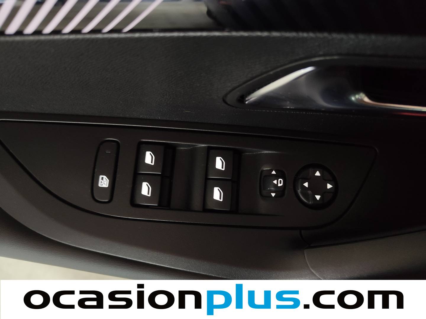 Foto Peugeot 2008 Peugeot 2008 PureTech 130 S&S Allure EAT8  (130 CV)