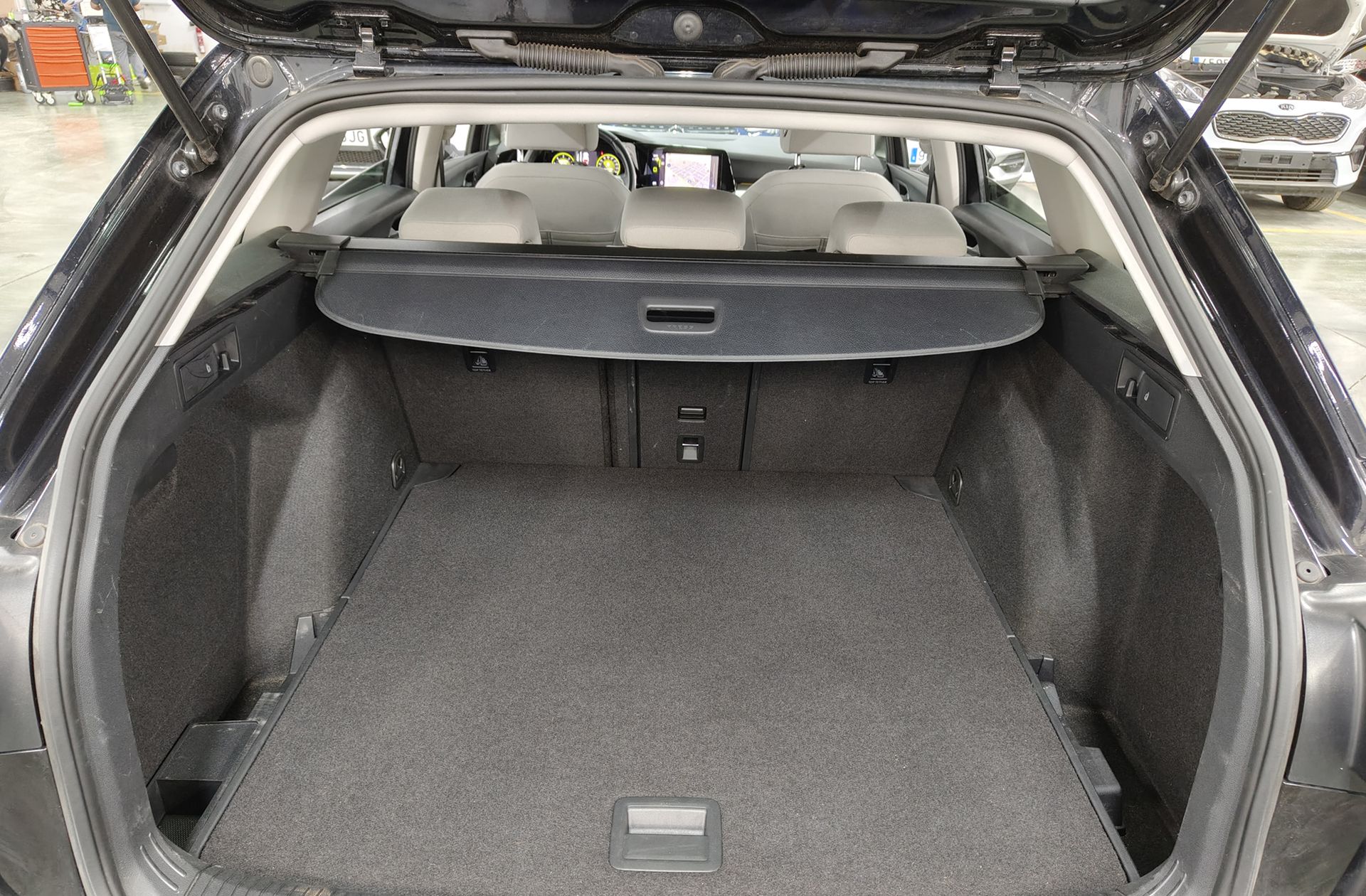 Volkswagen Golf Variant Life 2.0 TDI - foto 16