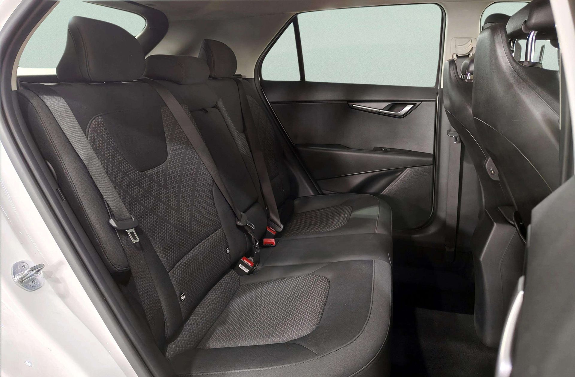 Kia Niro 1.6 GDi HEV Concept - foto 16