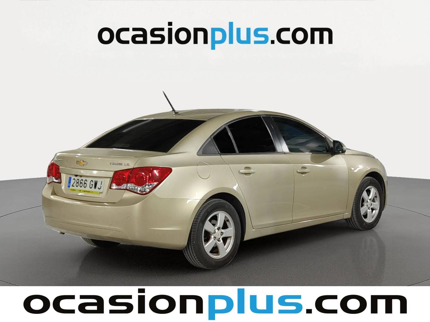 Foto trasera Chevrolet Cruze Chevrolet Cruze 1.6 16V LS+ AA (113 CV) derecha