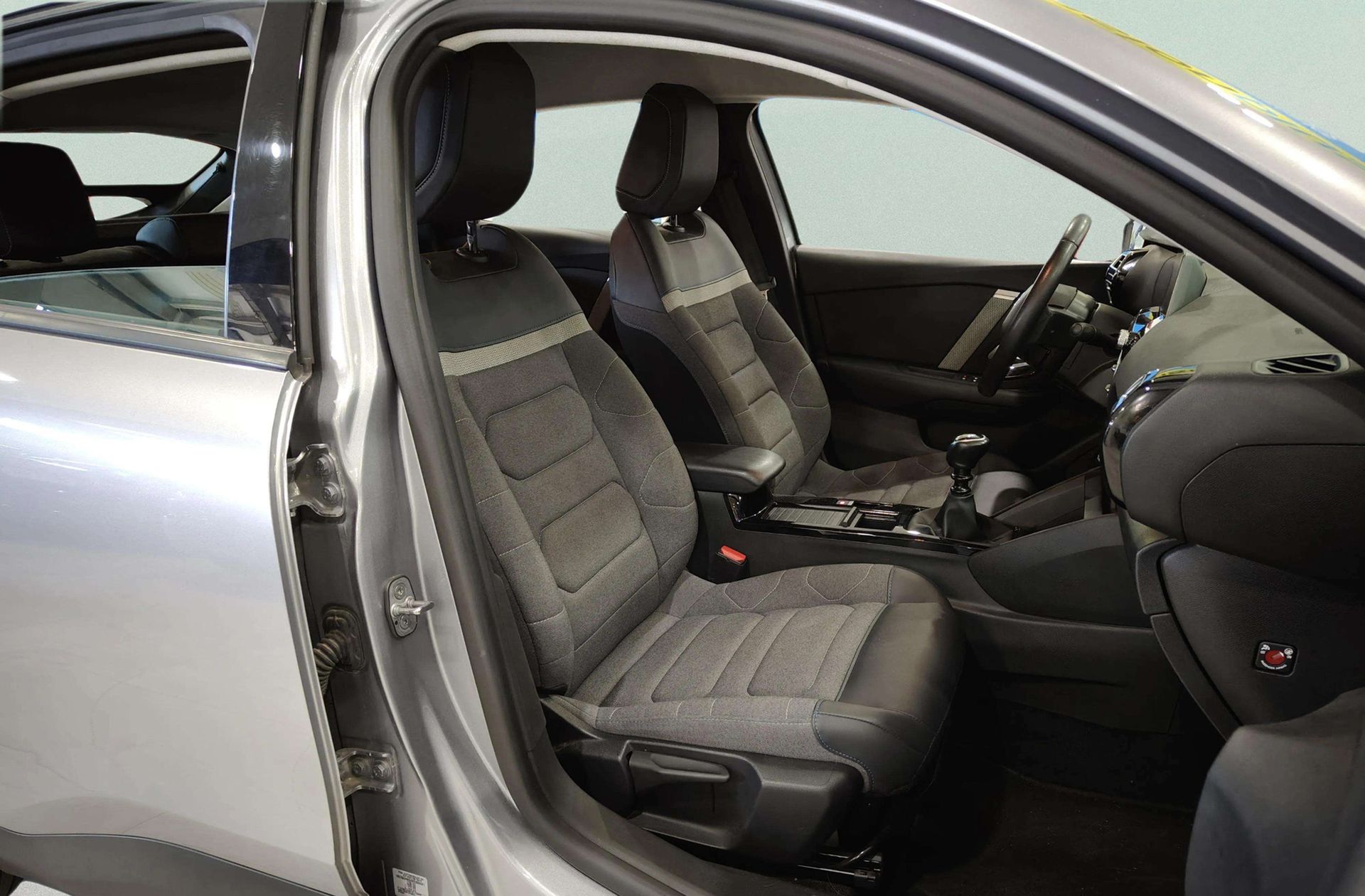 Citroën C4 PureTech 130 Plus - foto 18