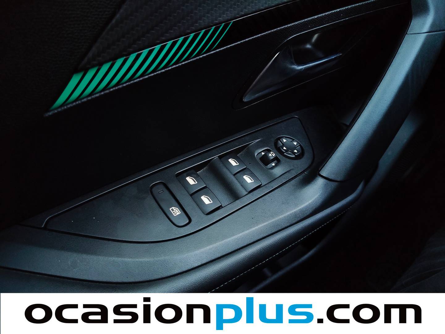 Foto Peugeot 2008 Peugeot 2008 PureTech 100 S&S Allure (100 CV)