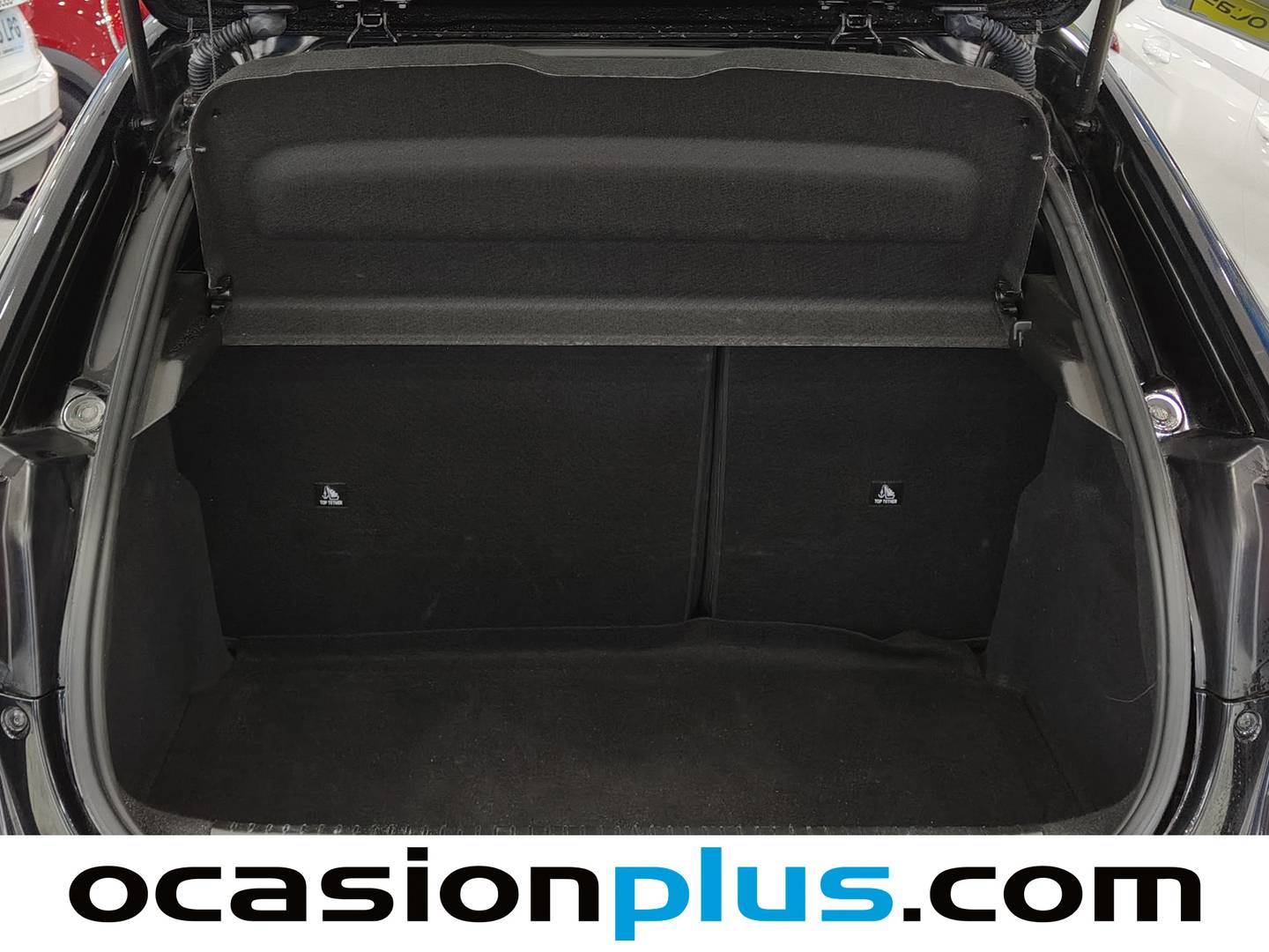 Foto Peugeot 208 Peugeot 208 PureTech 100 Allure (100 CV)