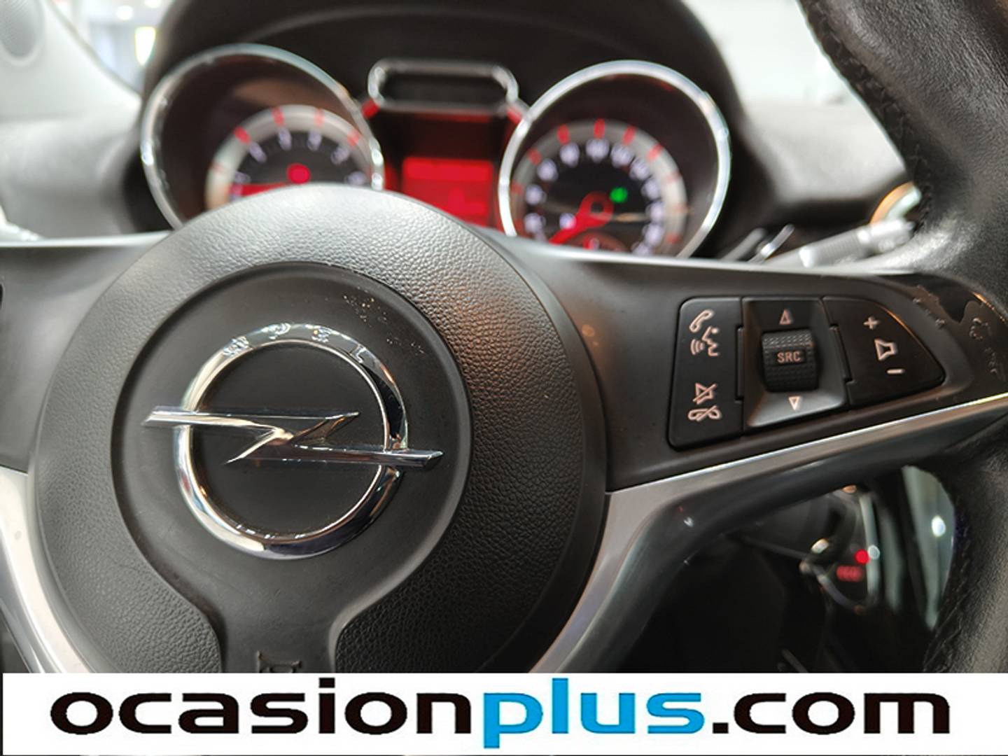 Foto Opel Adam Opel Adam 1.4 XEL Rocks (87 CV)