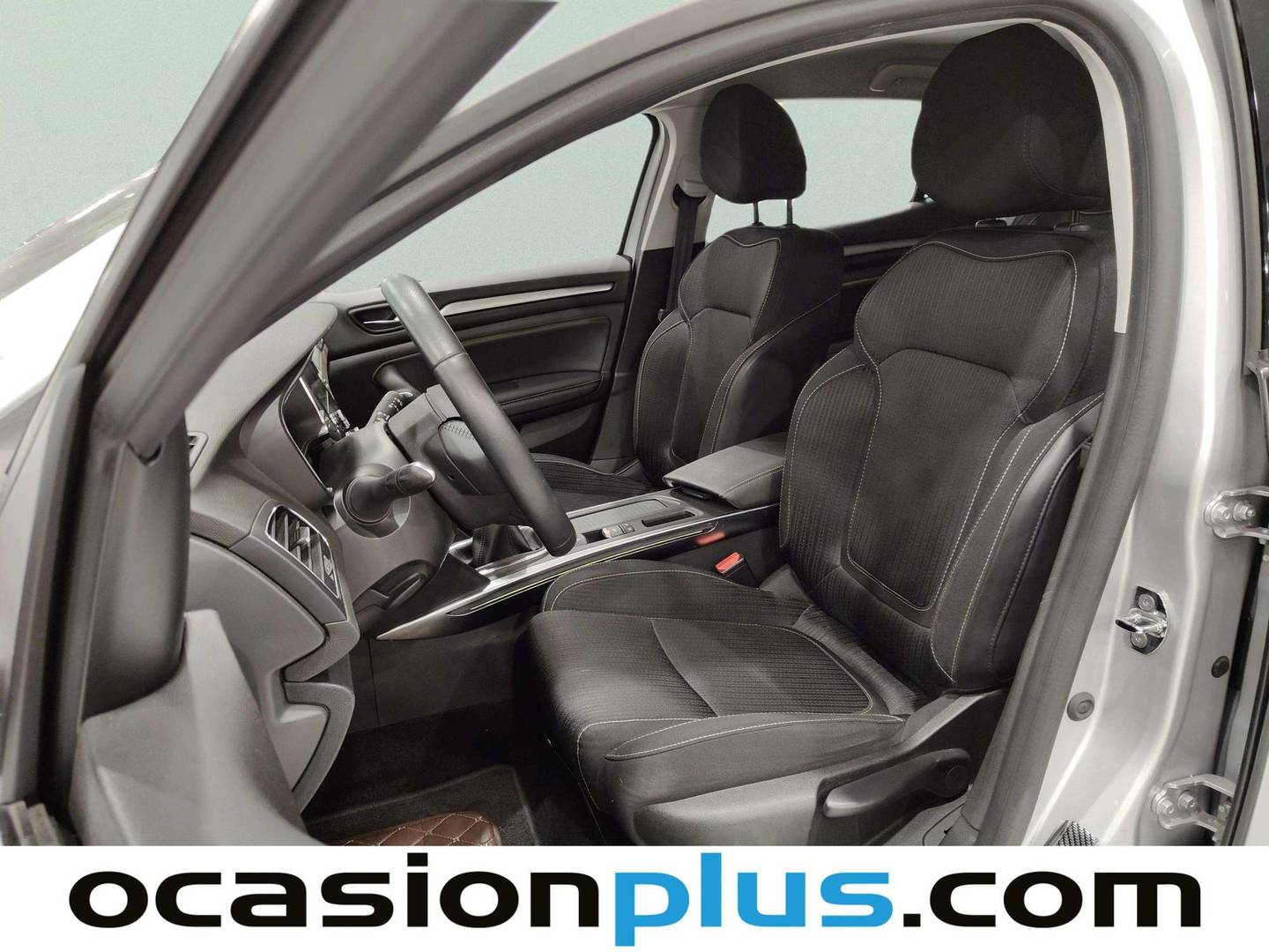 Foto asientos delanteros Renault Mégane Renault Megane Zen TCe (140 CV) GPF