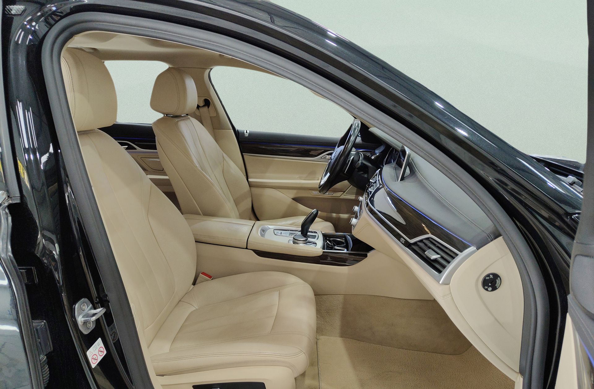 BMW Serie 7 750Li xDrive - foto 19