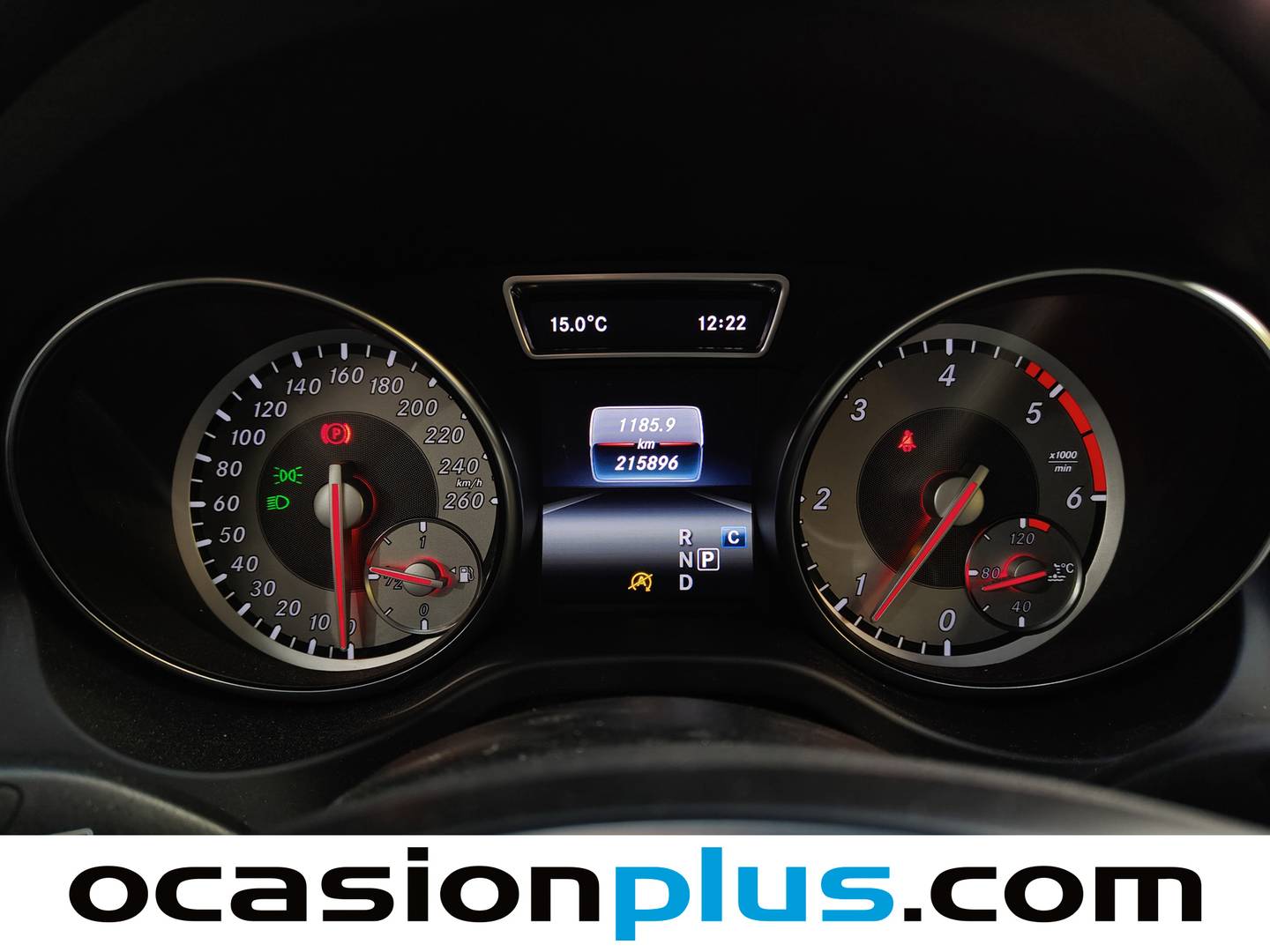 Foto Mercedes GLA Mercedes-Benz GLA GLA 200 d Urban (136 CV)