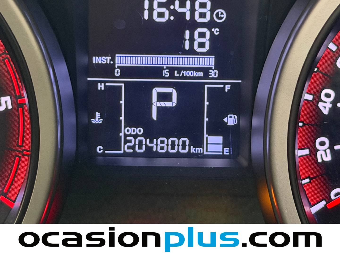 Foto SsangYong Tivoli Ssangyong Tivoli 1.6 D16T Limited Auto 4x2 (115 CV)