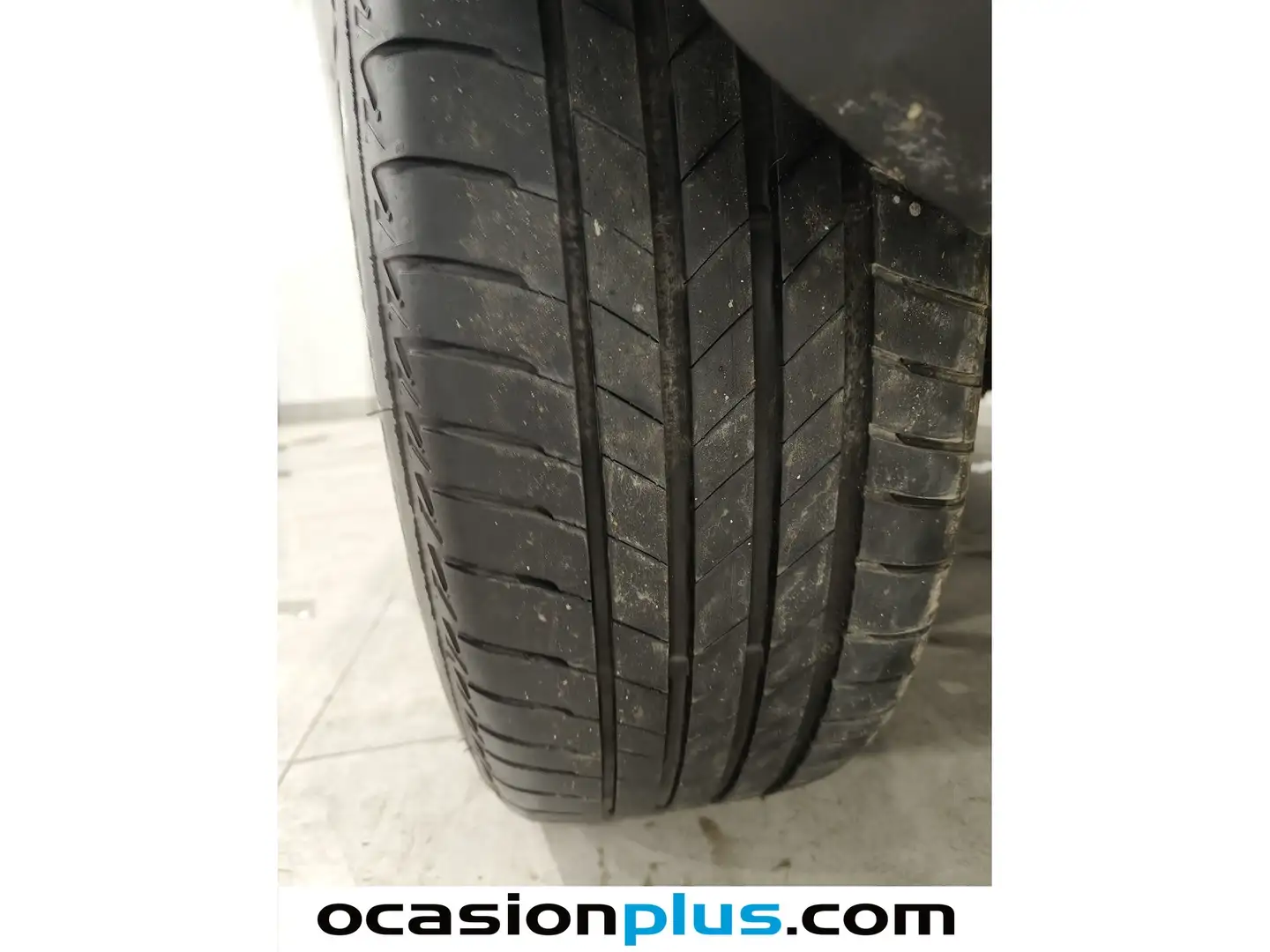 Foto Nissan JUKE Nissan Juke DIG-T N-Connecta 4x2 DCT (114 CV)
