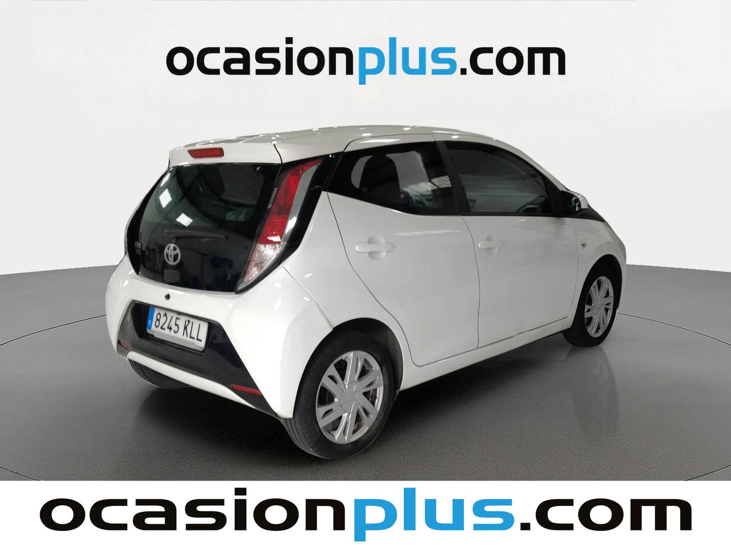 Foto trasera Toyota Aygo Toyota Aygo 1.0 70 x-play (69 CV) derecha