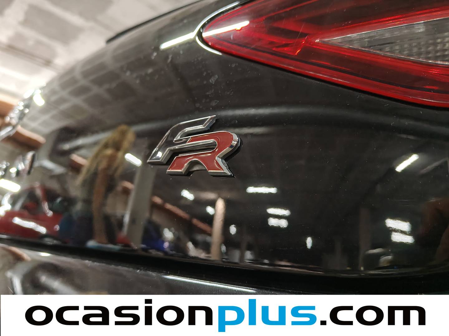 Seat León Seat León SC 2.0 TDI S&S FR (184 CV) de segunda mano