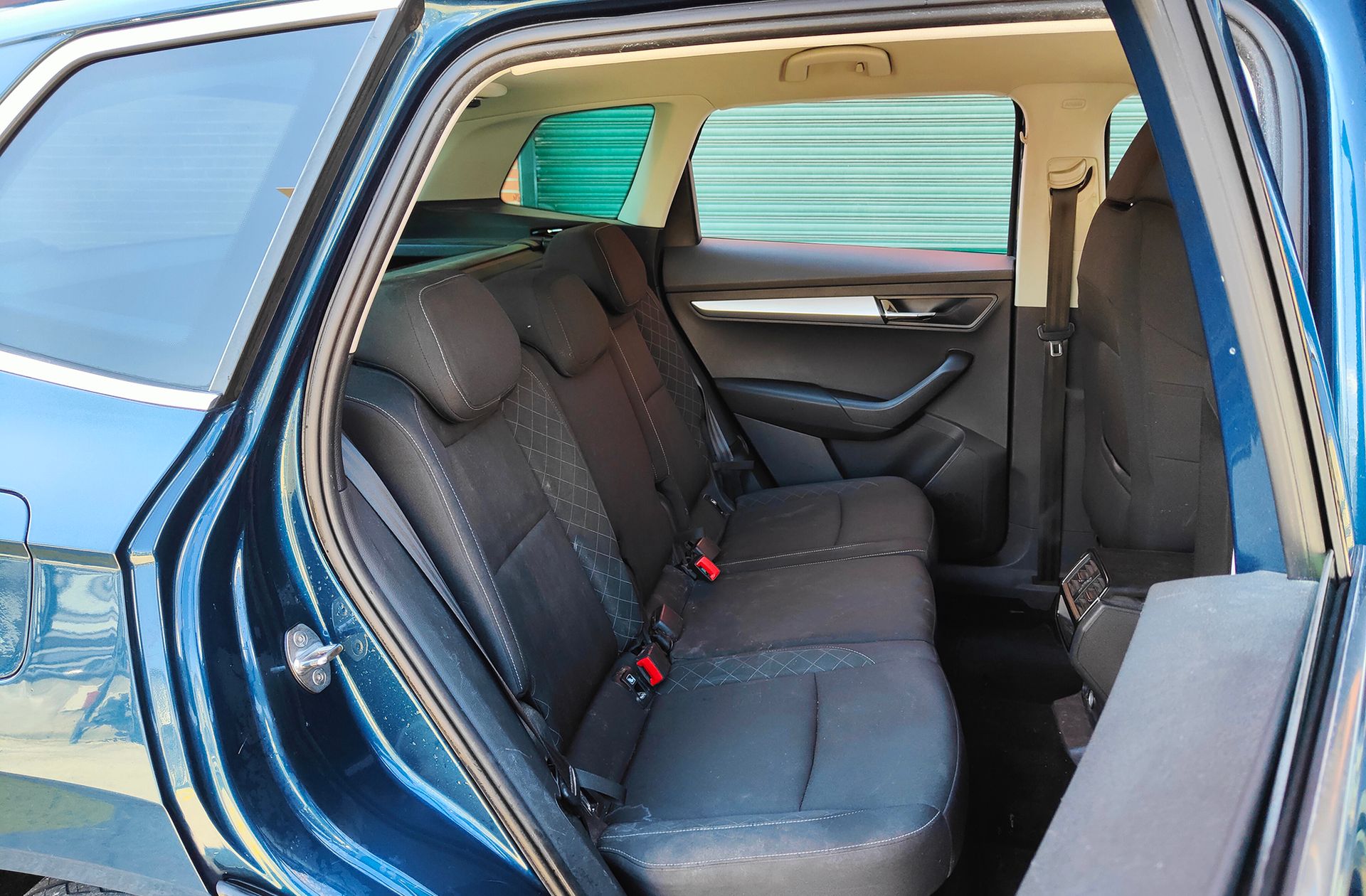 Škoda Karoq 1.0 TSI Ambition - foto 17