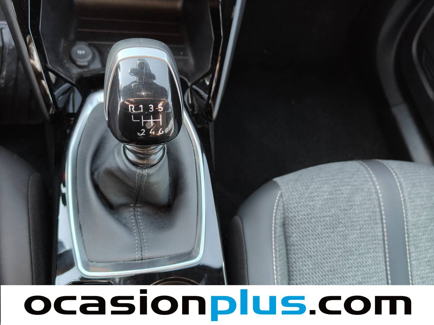 Foto Peugeot 2008 Peugeot 2008 PureTech 100 S&S Allure (100 CV)