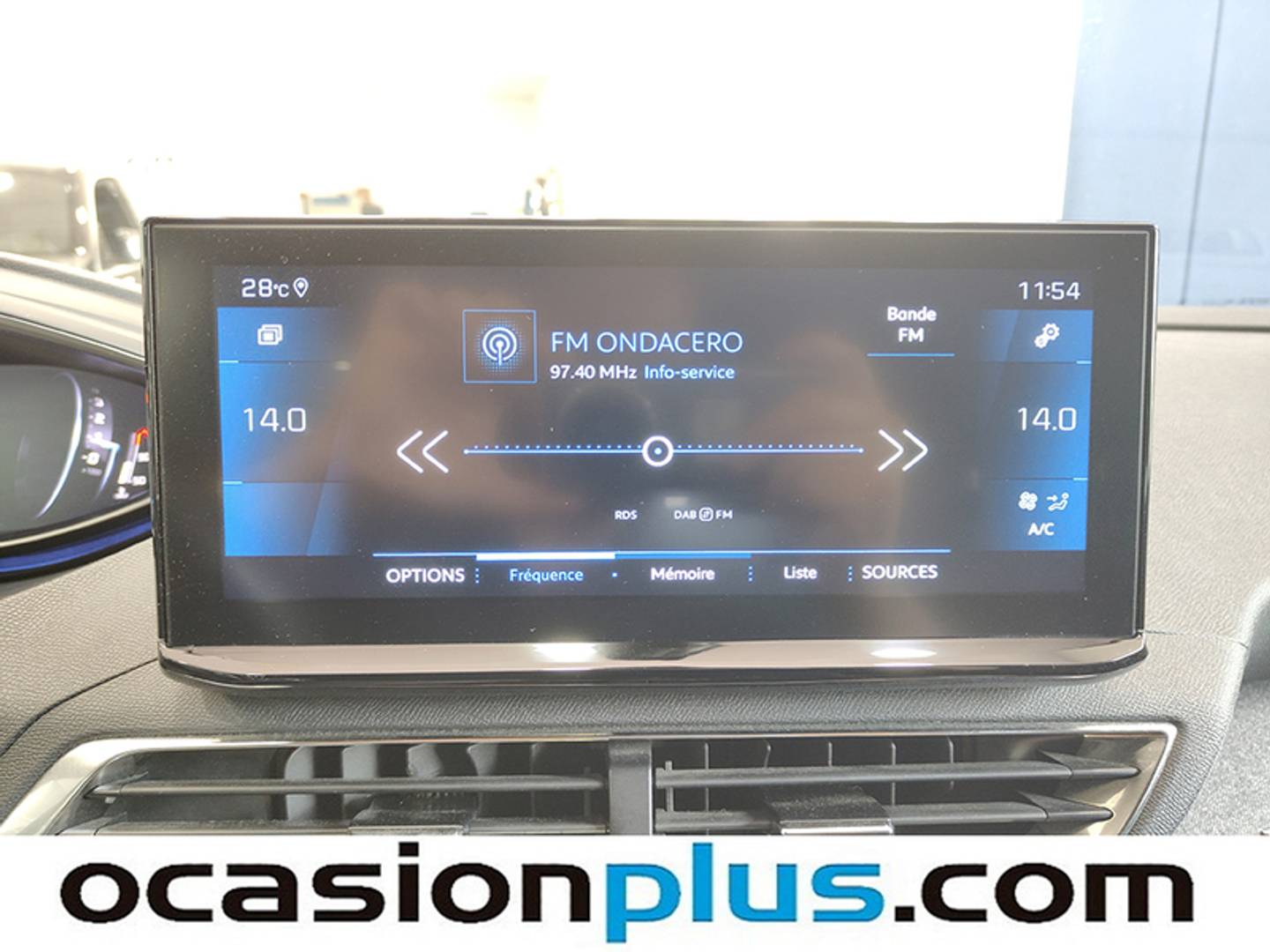 Foto Peugeot 3008 Peugeot 3008 PureTech 130 S&S Allure Pack EAT8  (130 CV)