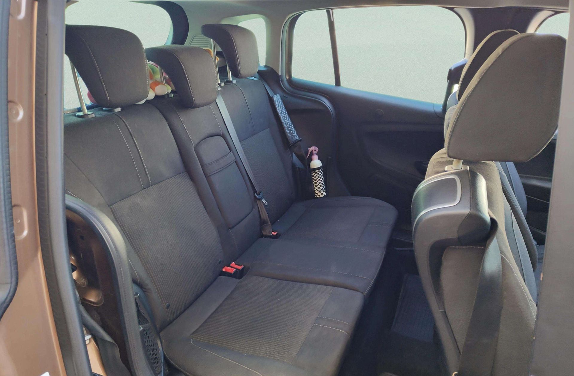 Ford B-Max 1.5 TDCi Titanium - foto 11