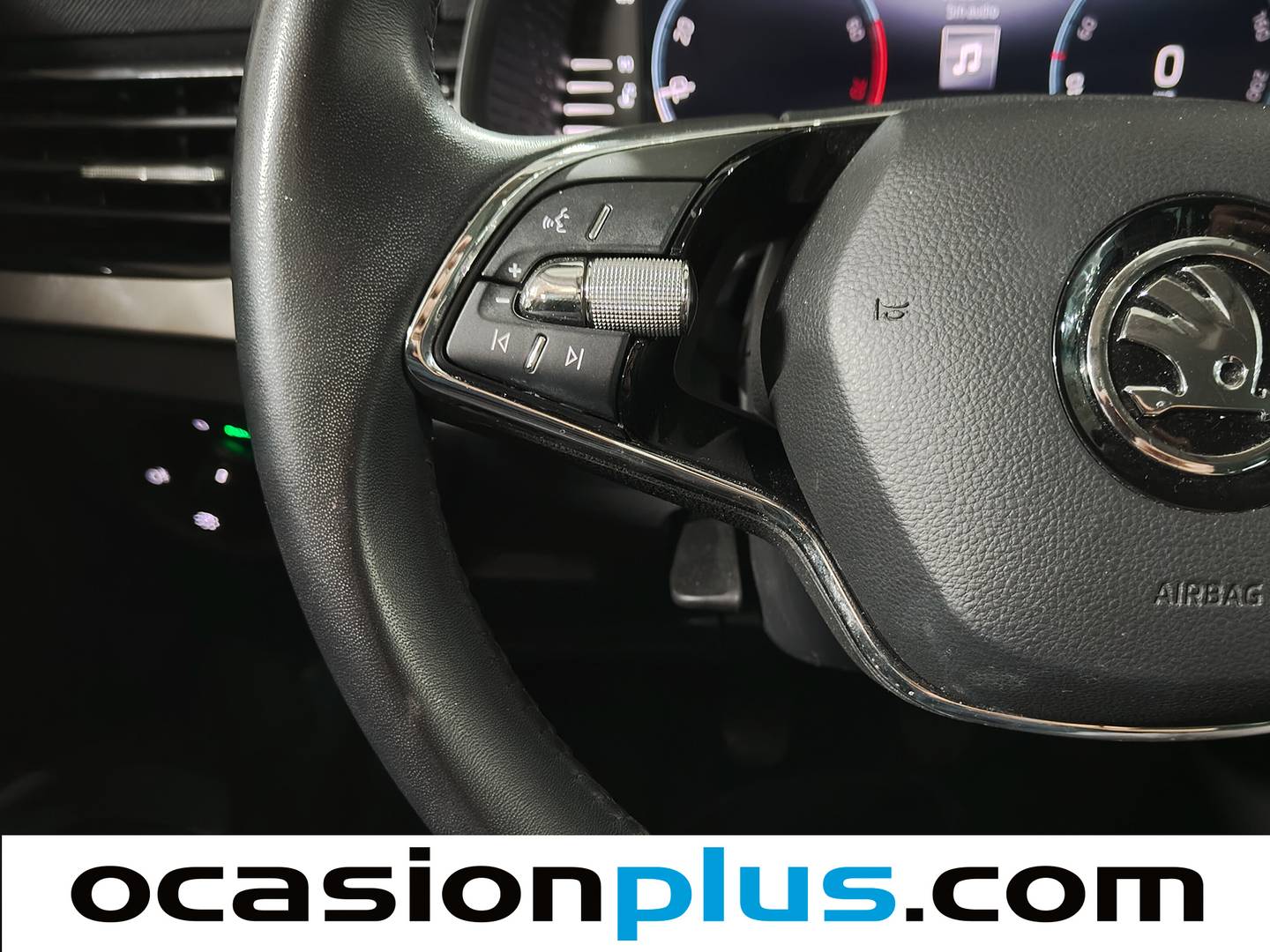 Skoda Kamiq Skoda Kamiq 1.0 TSI Ambition (95 CV) seminuevo