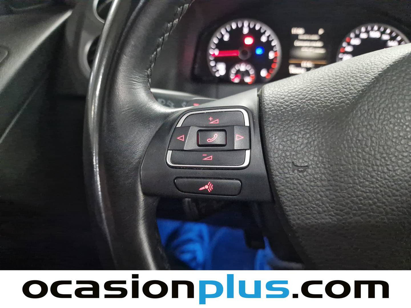 Foto Volkswagen Tiguan Volkswagen Tiguan Country 2.0 TDI BMT 4Motion (184 CV) DSG 4X4