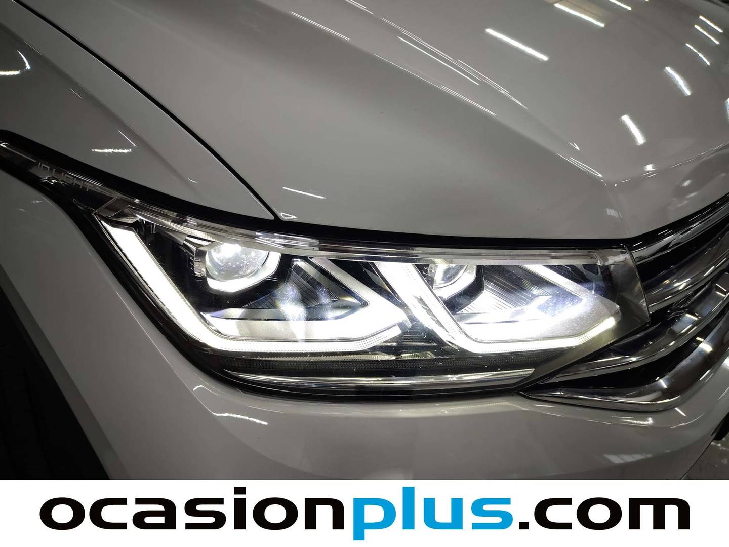 Foto Volkswagen Tiguan Volkswagen Tiguan R-Line 1.5 TSI (150 CV) DSG