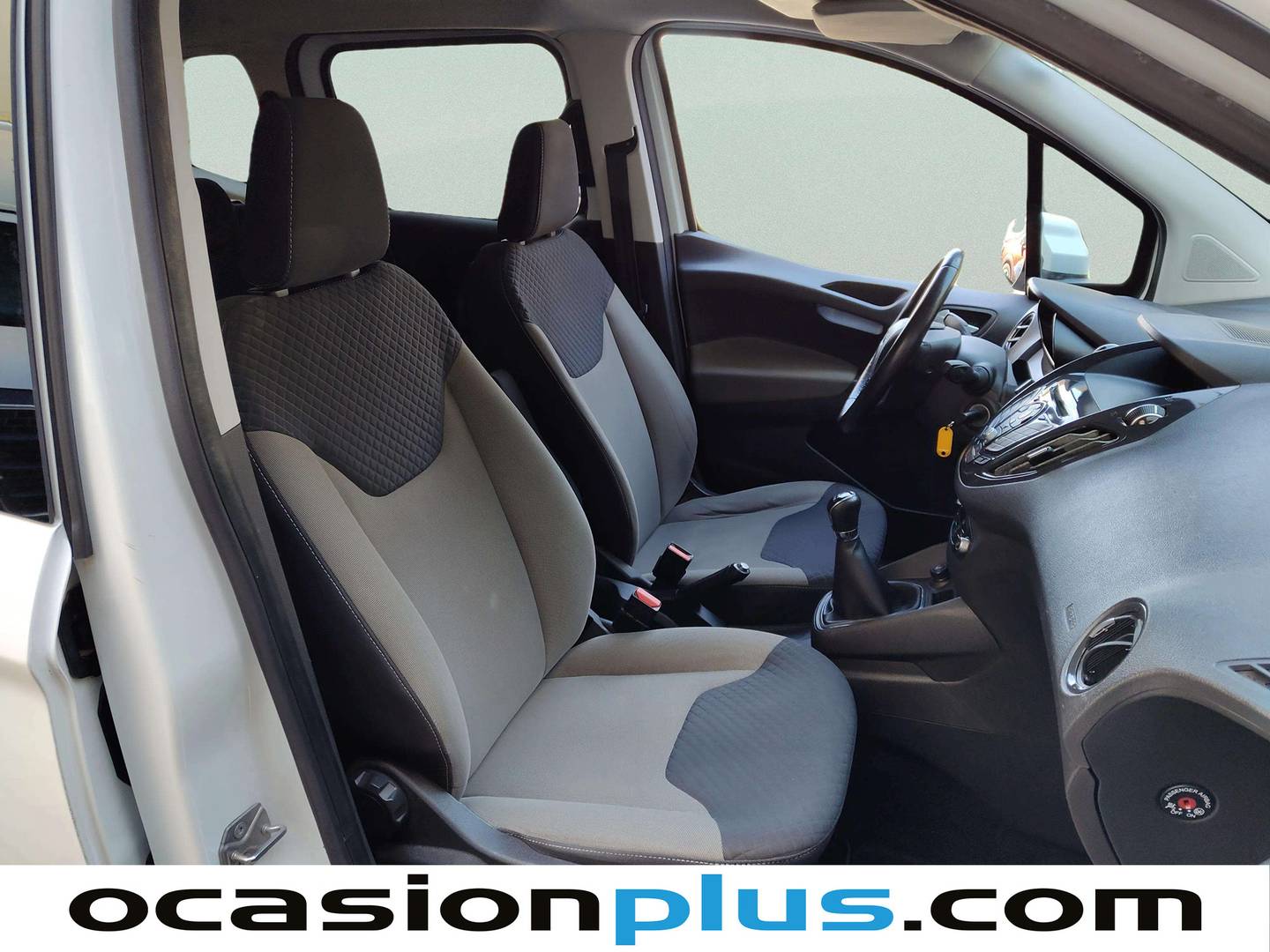 Ford Tourneo Courier Ford Tourneo Courier 1.0 EcoBoost Titanium (100 CV) 2017