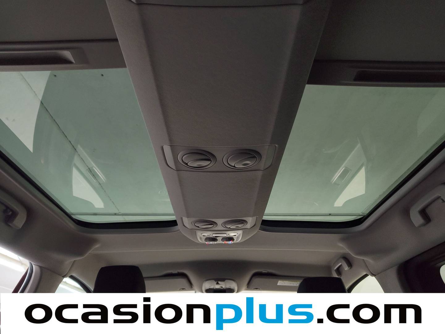 Equipamiento del Toyota Proace Verso Toyota Proace Verso 2.0D Advance Plus L1 Auto (140 CV) 8 Plazas