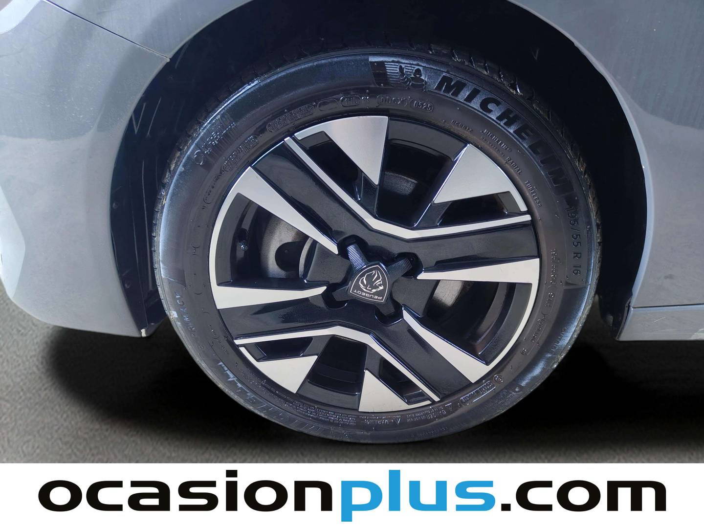 Peugeot 208 Peugeot 208 PureTech 100 Allure (100 CV) gasolina