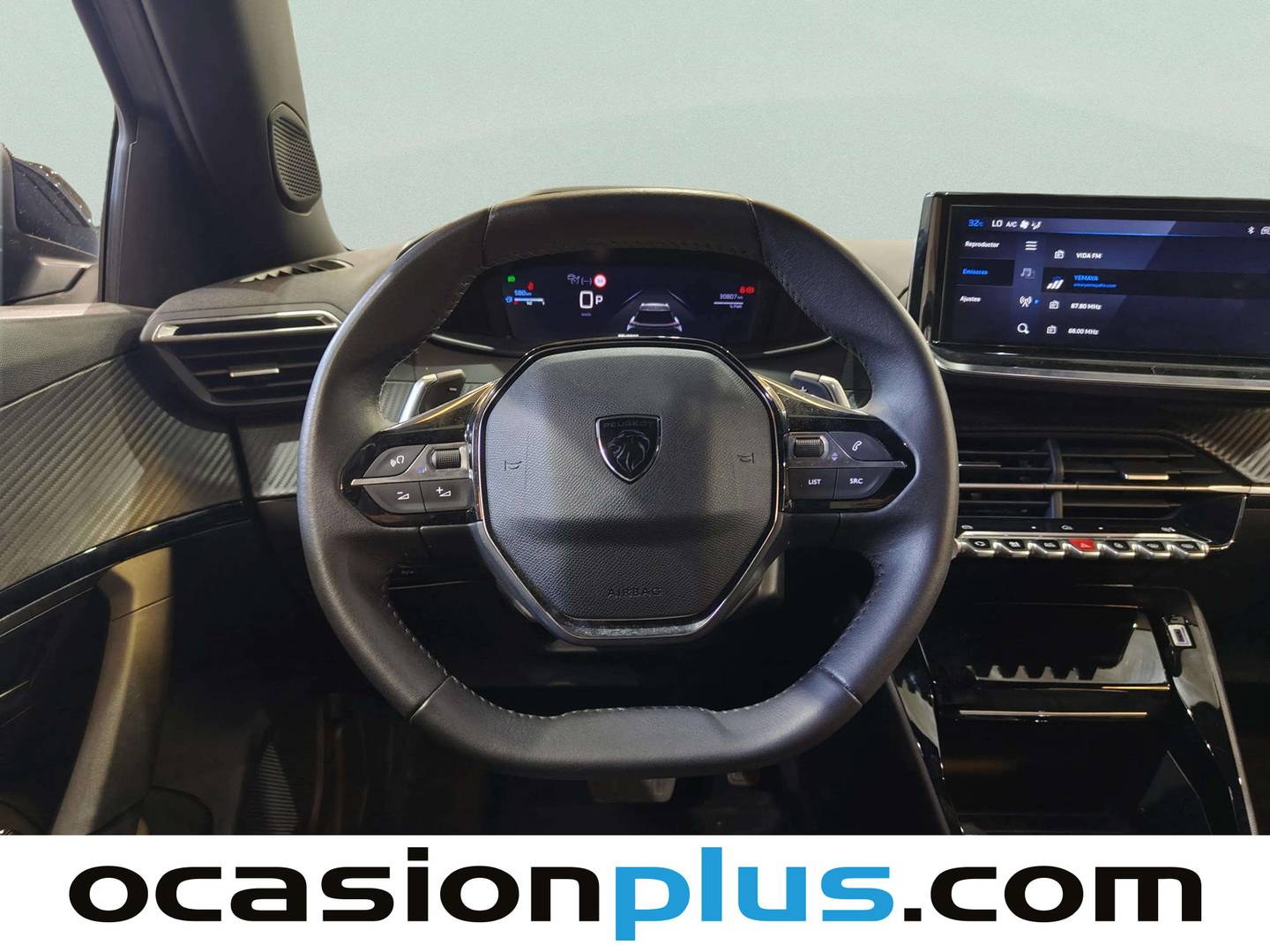 Peugeot 2008 Peugeot 2008 Allure Hybrid eDCS6  (136 CV) 2025