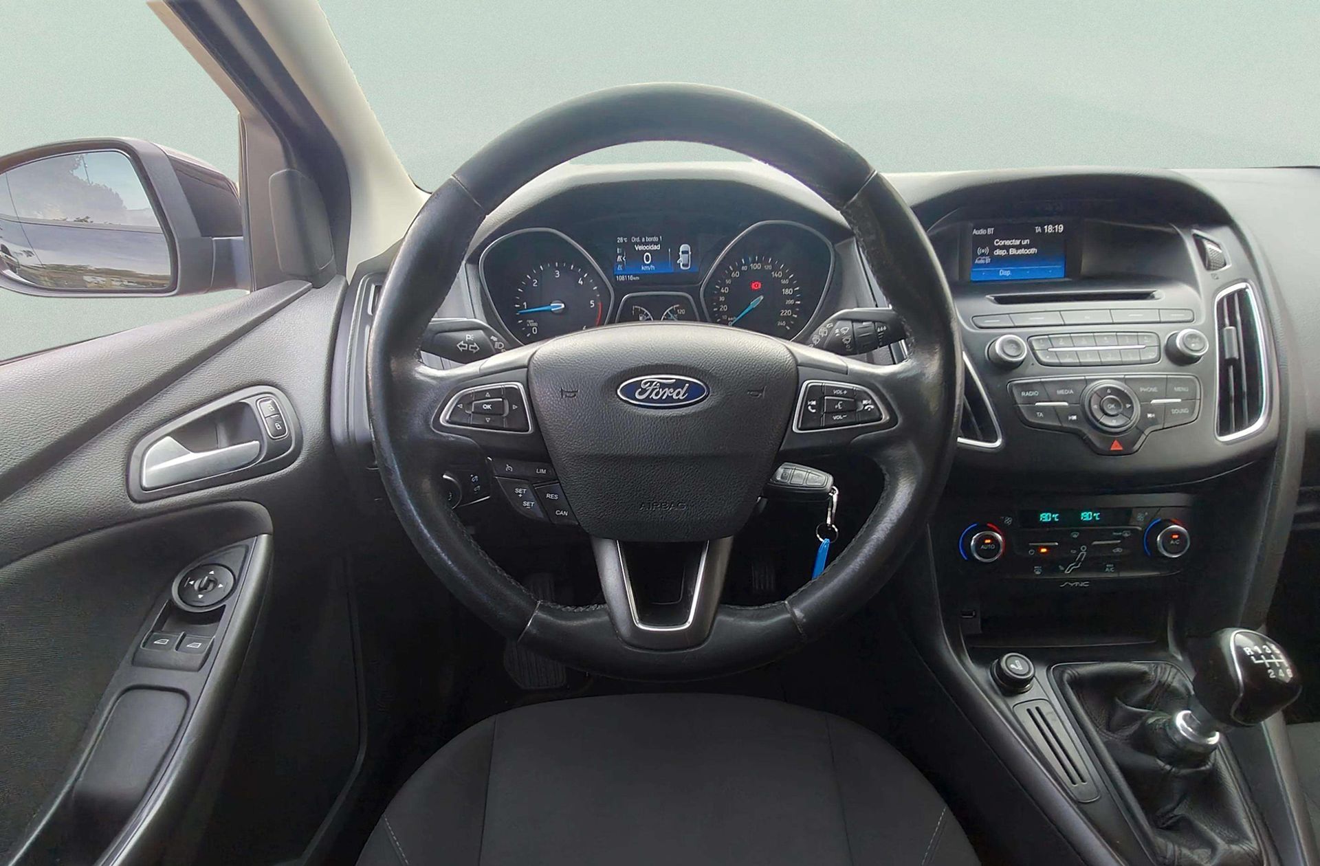 Ford Focus 1.5 TDCi Trend+ - foto 18
