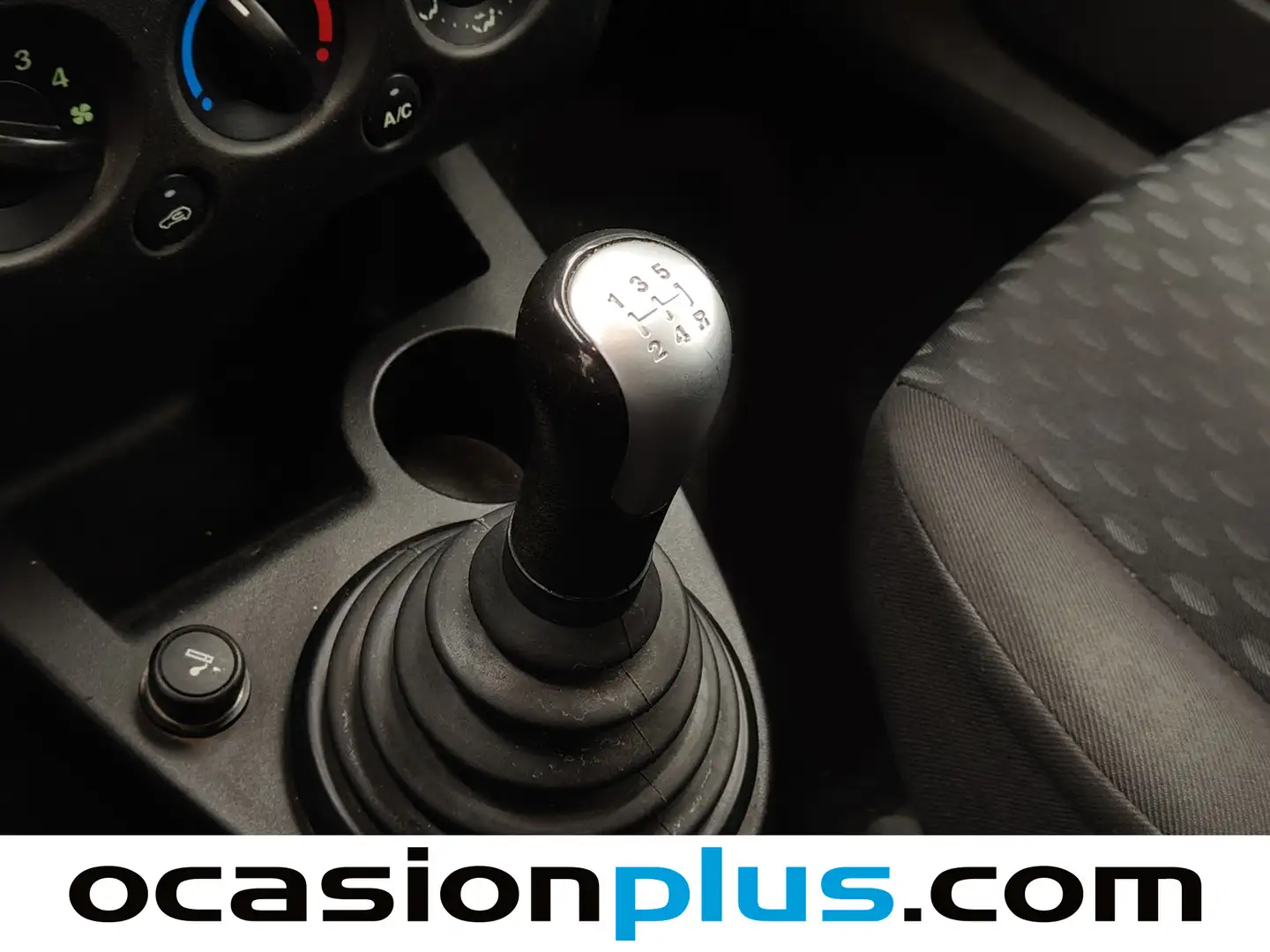 Foto Ford Fiesta Ford Fiesta 1.4 Trend (80 CV)