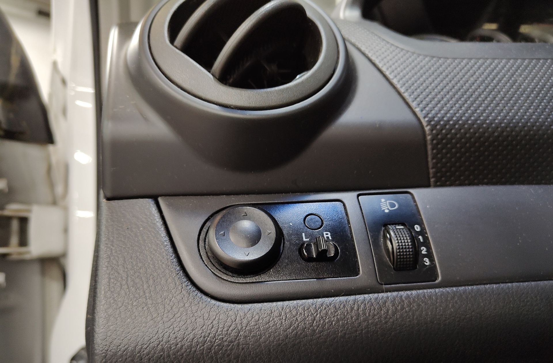 Chevrolet Aveo 1.4 16v LS - foto 17