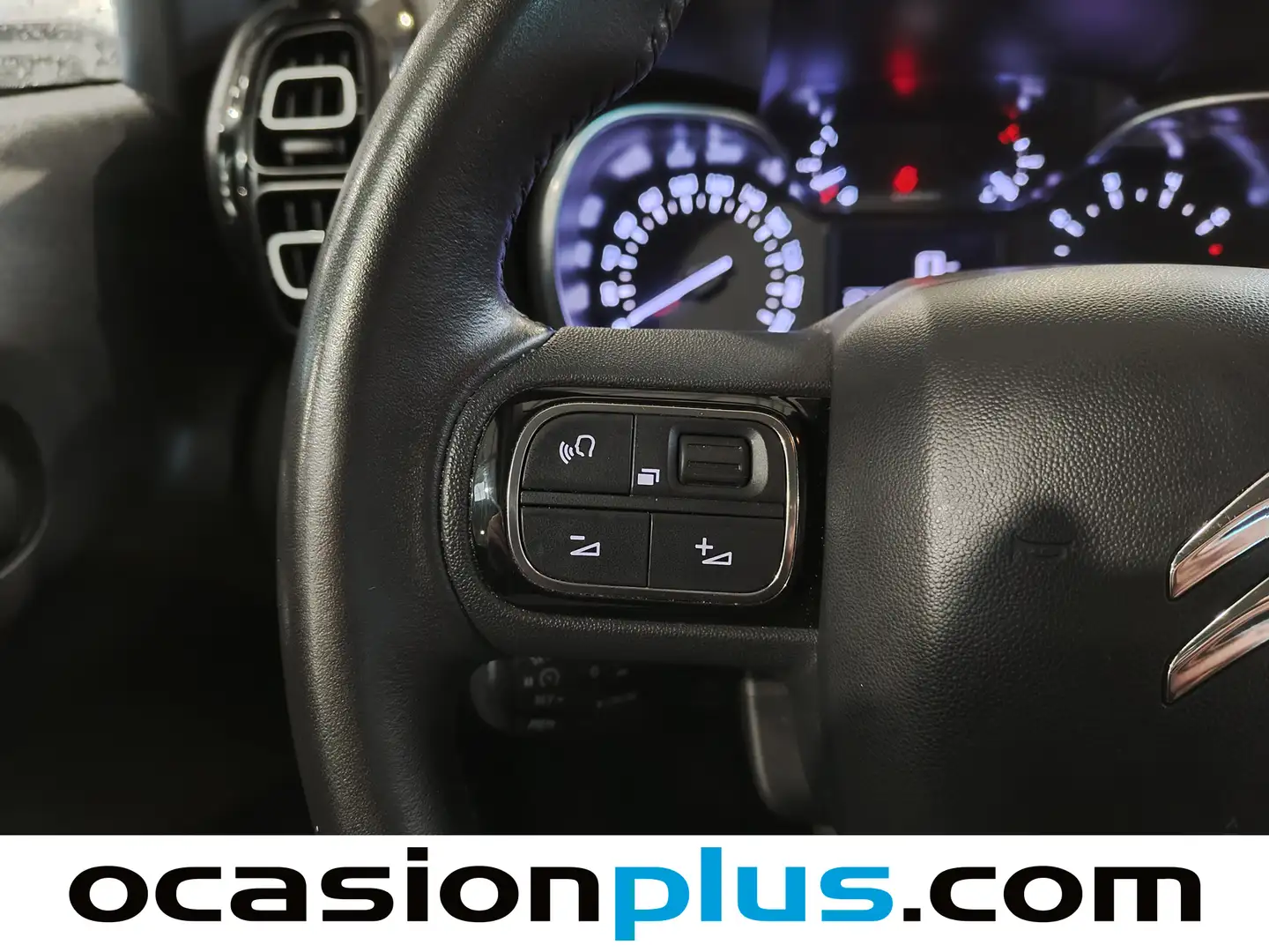 Foto Citroën C3 Aircross Citroen C3 Aircross PureTech 110 S&S Shine (110 CV)