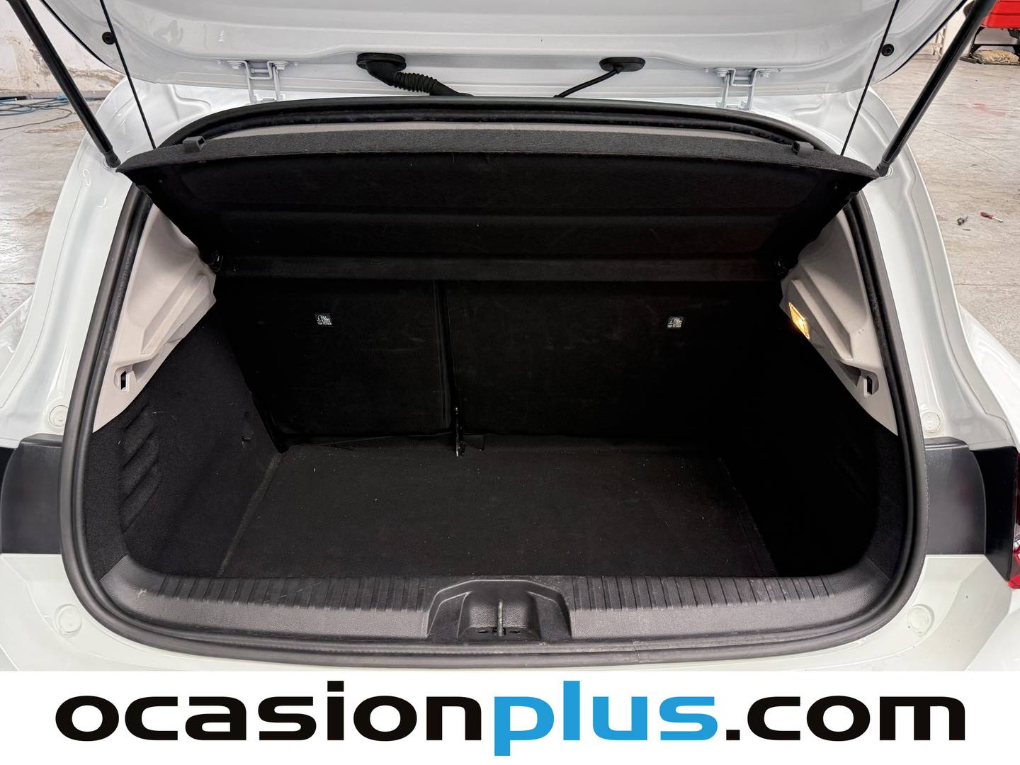 Fotos maletero Renault Clio Renault Clio Business Blue dCi (100 CV)