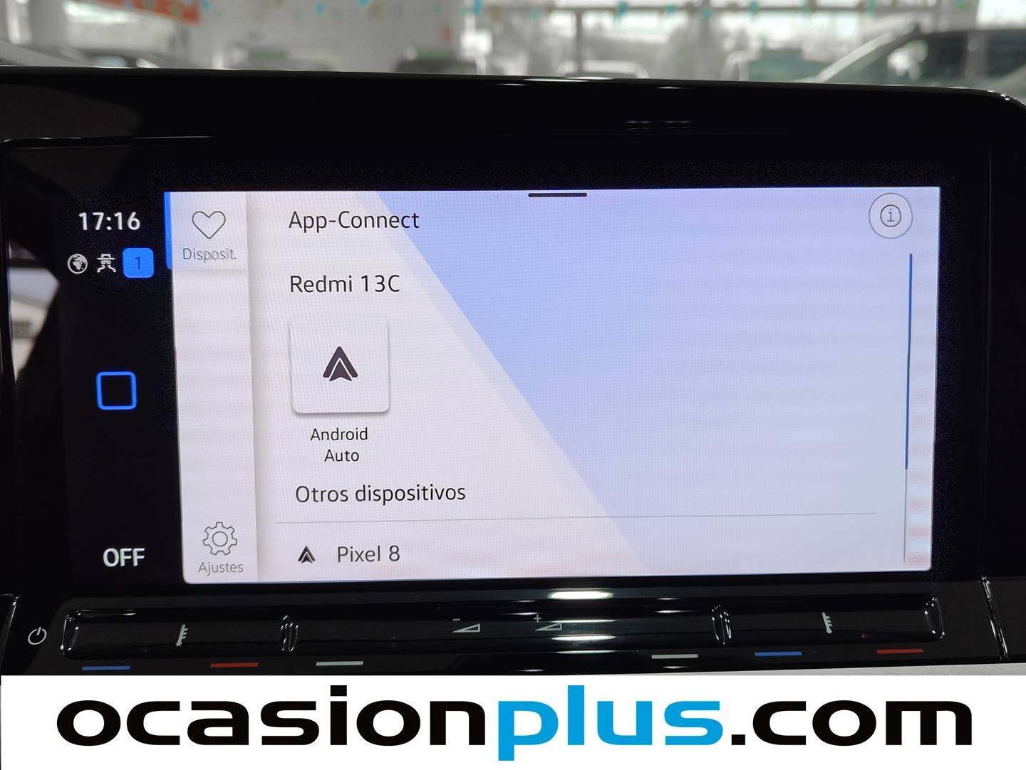 Equipamiento del Volkswagen Golf Volkswagen Golf Variant Life 1.5 eTSI (131 CV) DSG