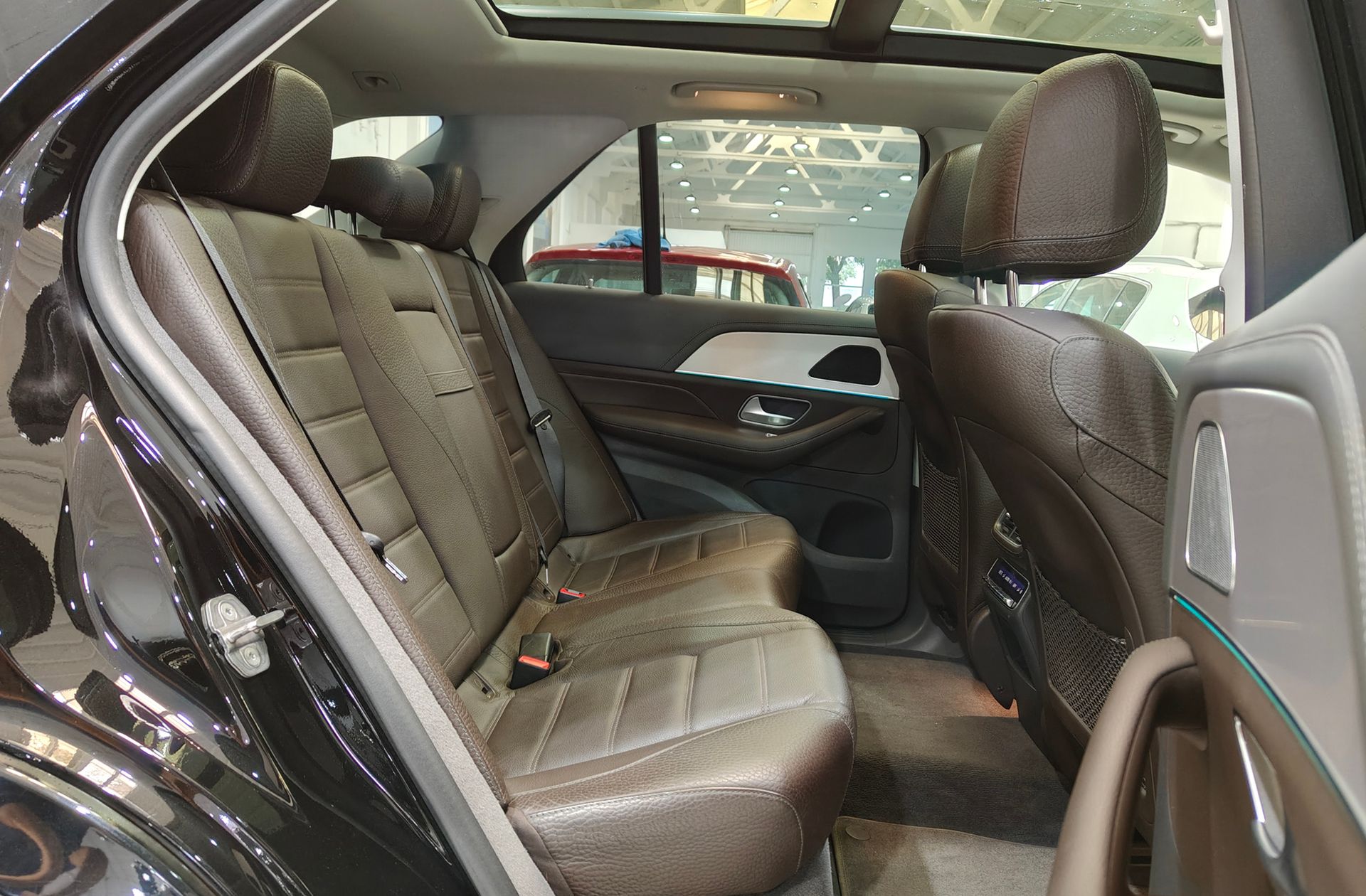 Mercedes-Benz GLE 450 4Matic - foto 25