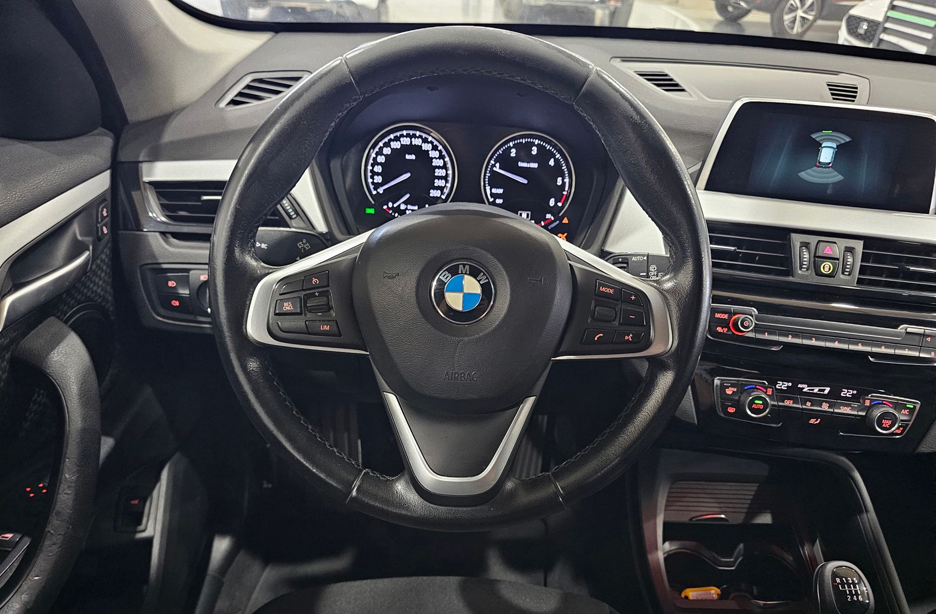 BMW X1 sDrive18d - foto 28