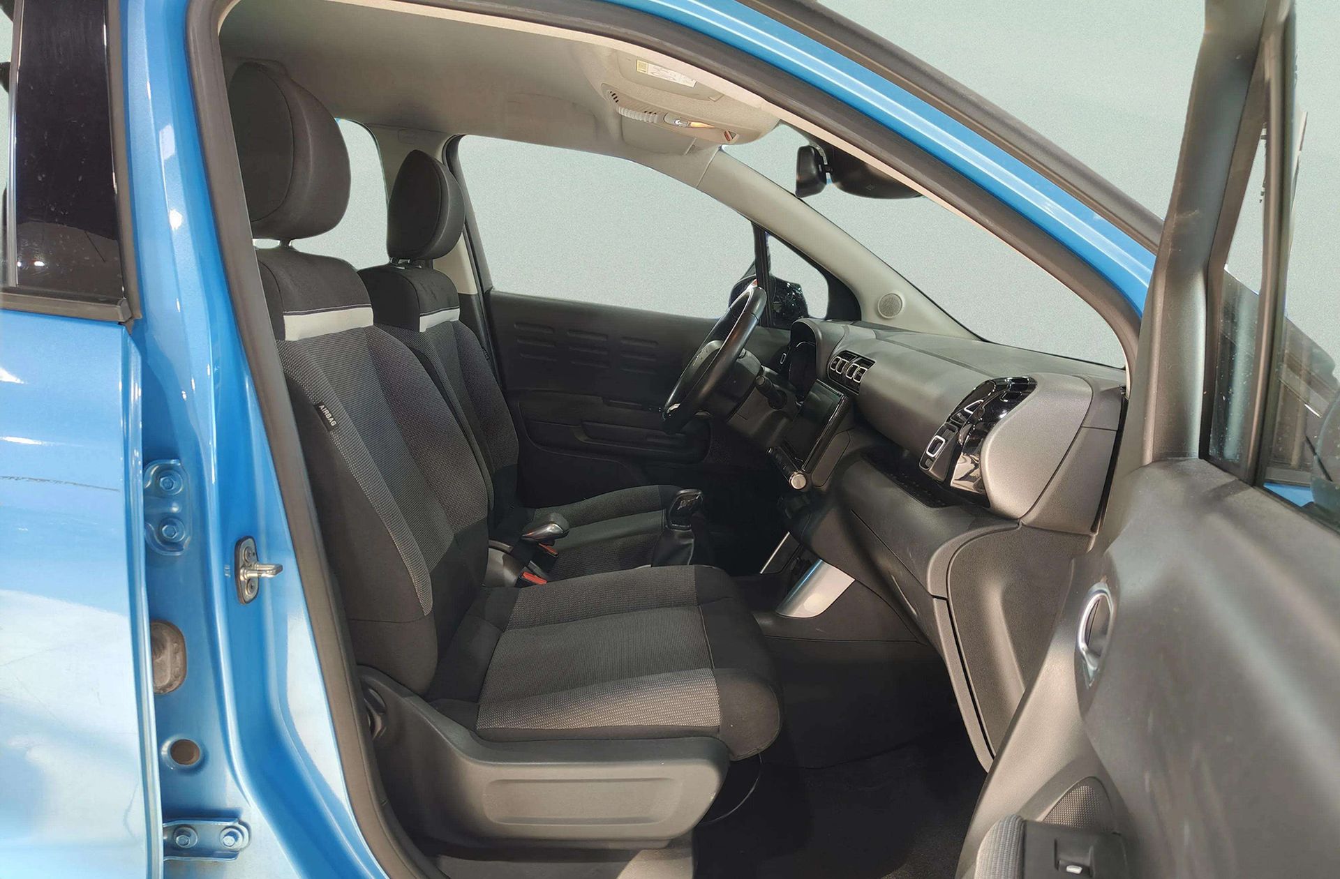 Citroën C3 Aircross BlueHDi Shine - foto 18