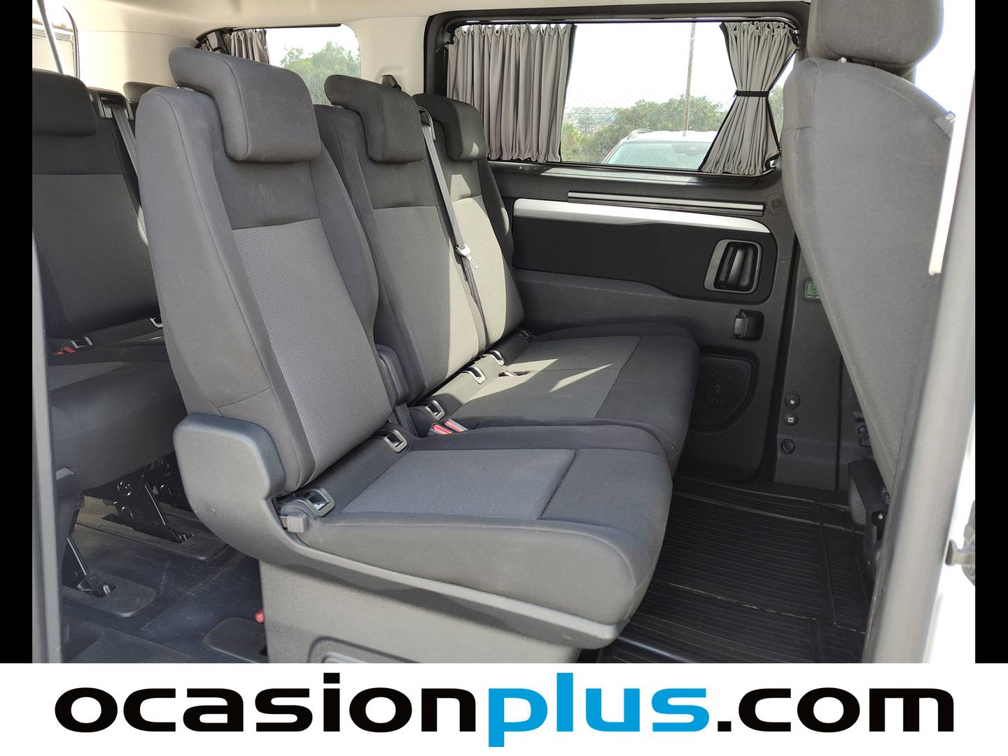 Foto Toyota Proace Verso Toyota Proace Verso 2.0D VX Plus Shuttle L1 Auto (145 CV) 8 Plazas
