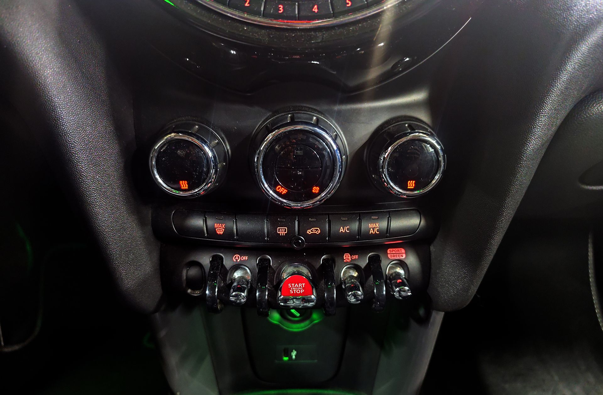 MINI Cooper D - foto 28
