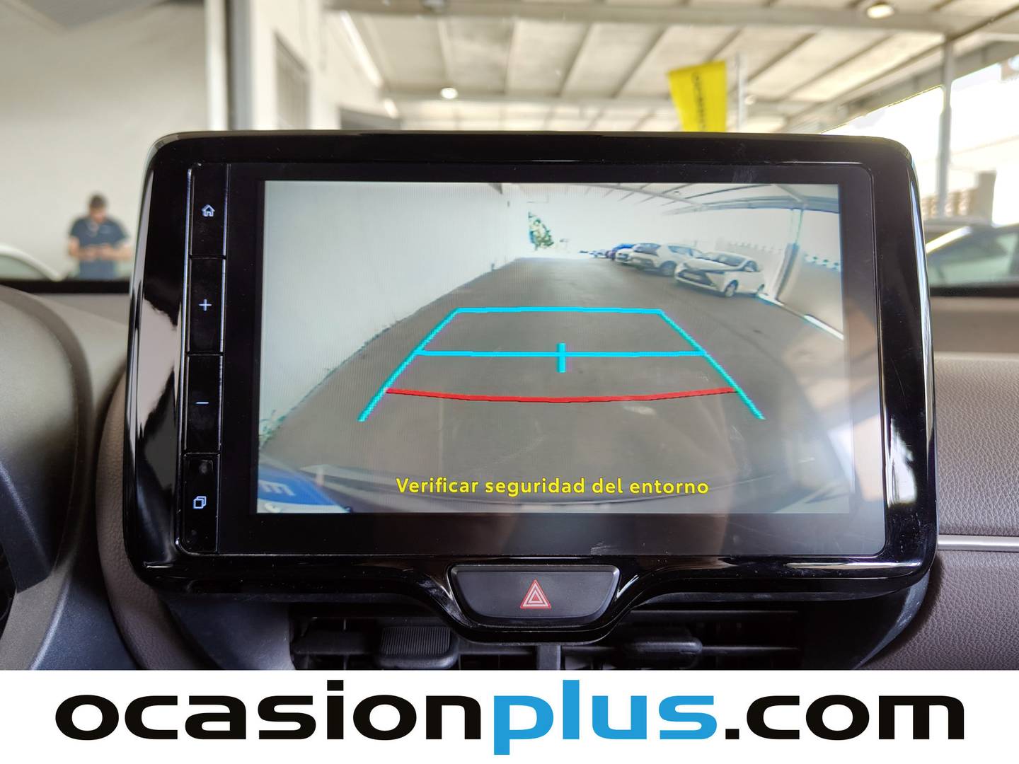 Equipamiento del Toyota Yaris Cross Toyota Yaris Cross 120H Style (116 CV)