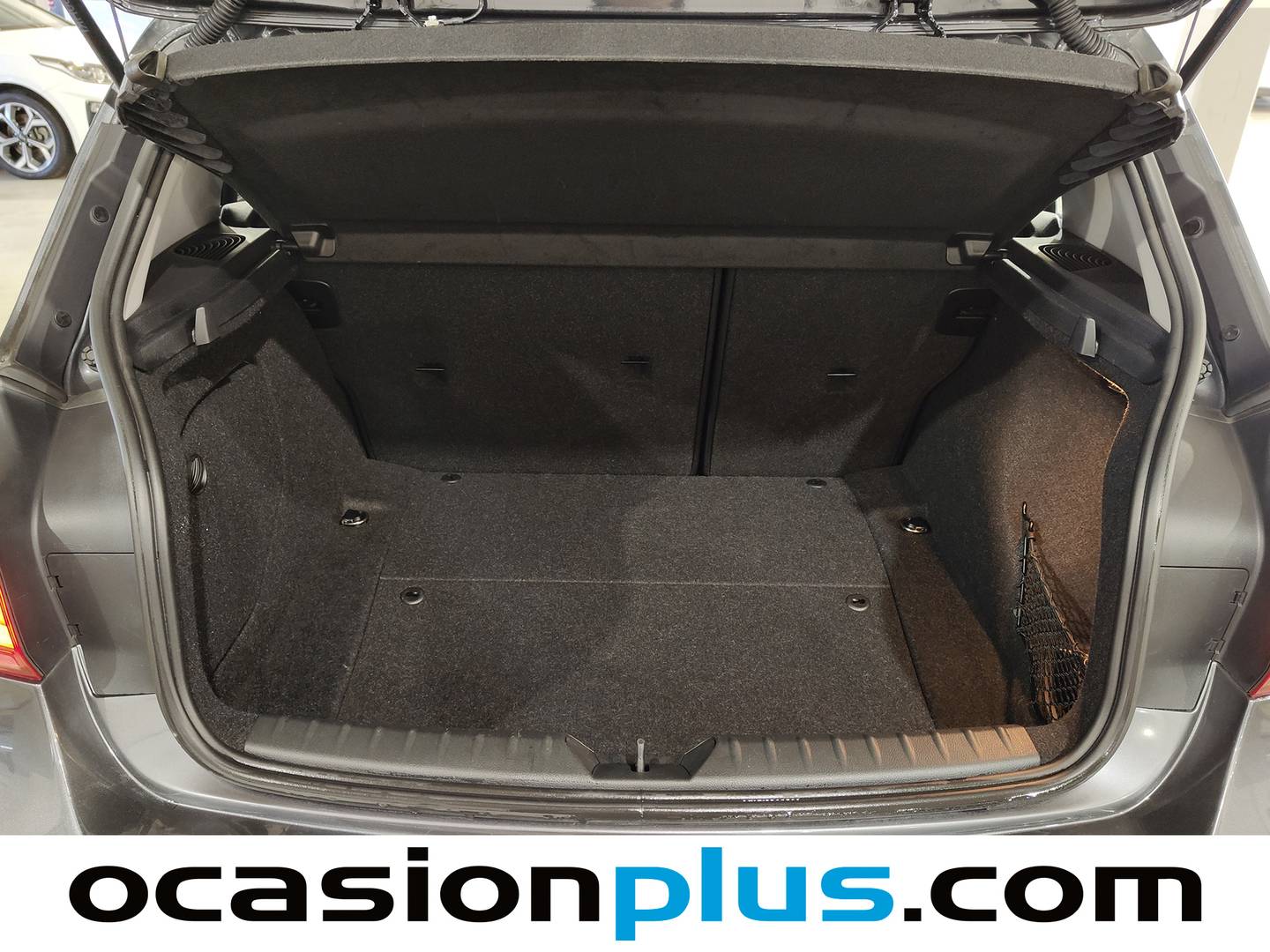 Fotos maletero BMW Serie 1 BMW Serie 1 116i (109 CV)