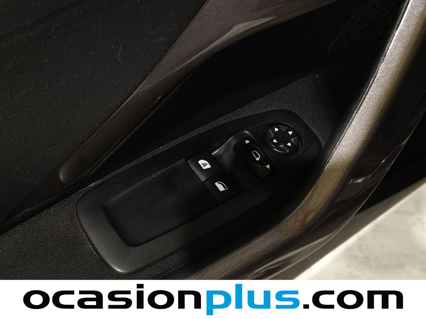 Foto Peugeot 2008 Peugeot 2008 BlueHDi 100 S&S Active (100 CV)