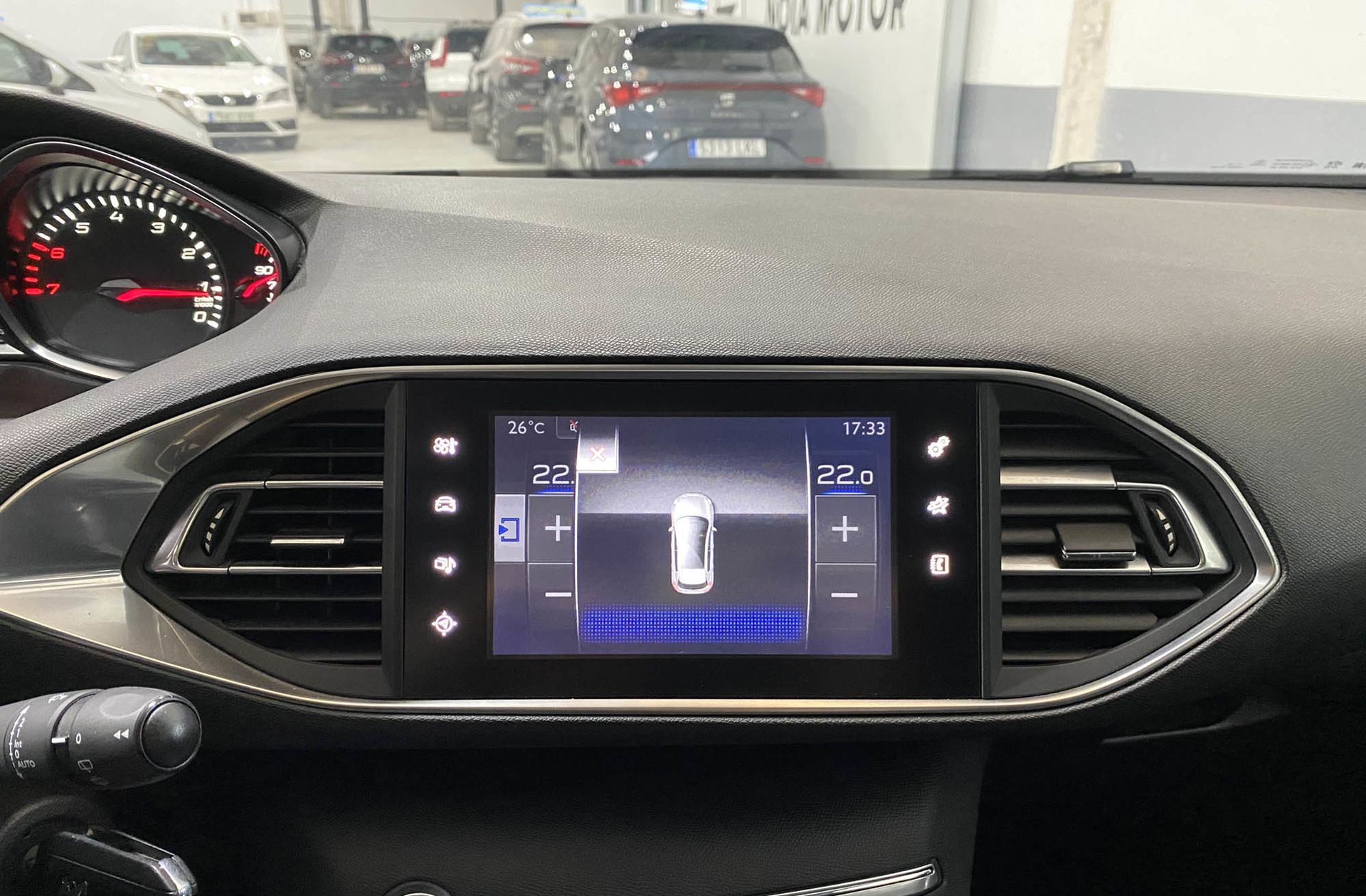 Peugeot 308 PureTech 130 Style EAT6 - foto 8